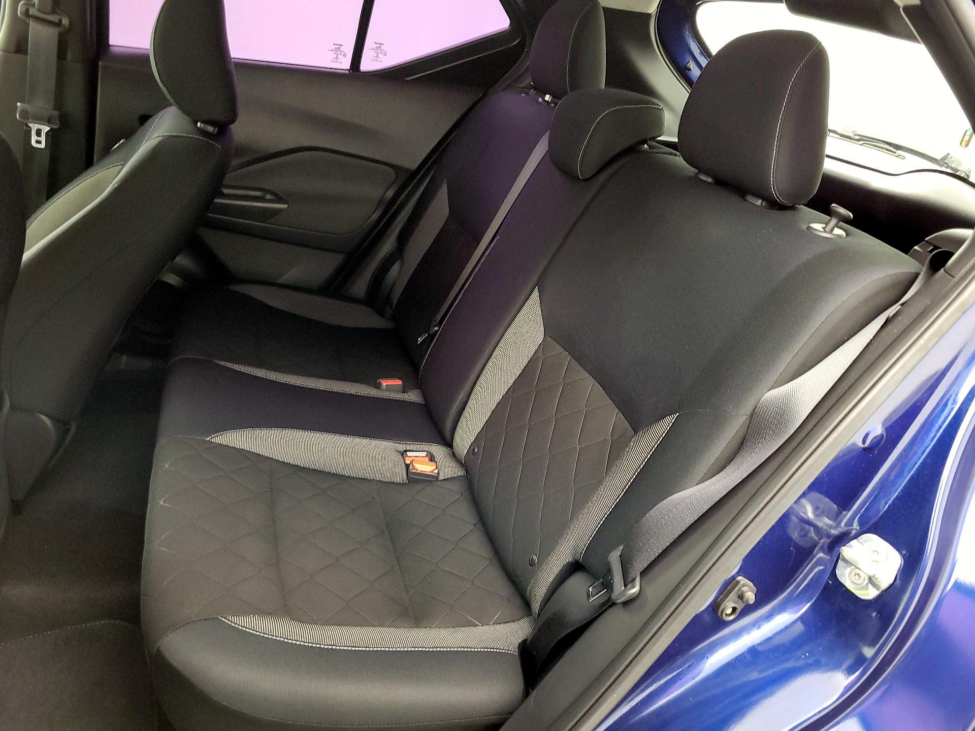 Thumbnail: 2018 Nissan Kicks - 19