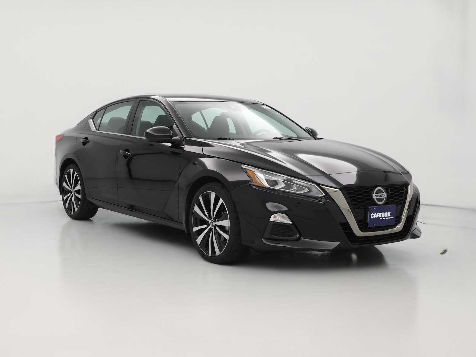 2022 Nissan Altima SR
