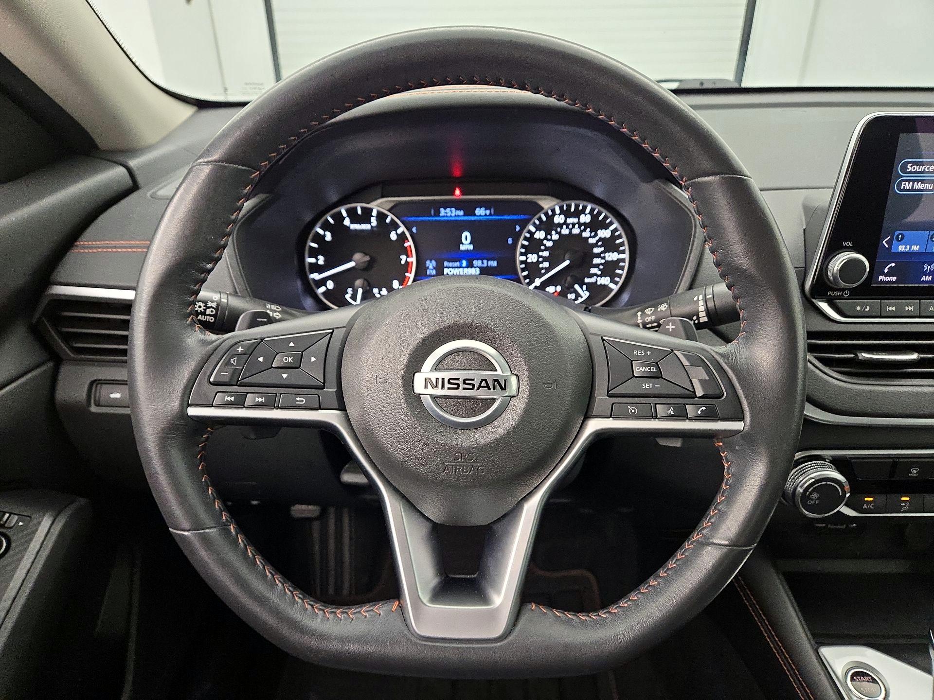 Thumbnail: 2022 Nissan Altima - 10