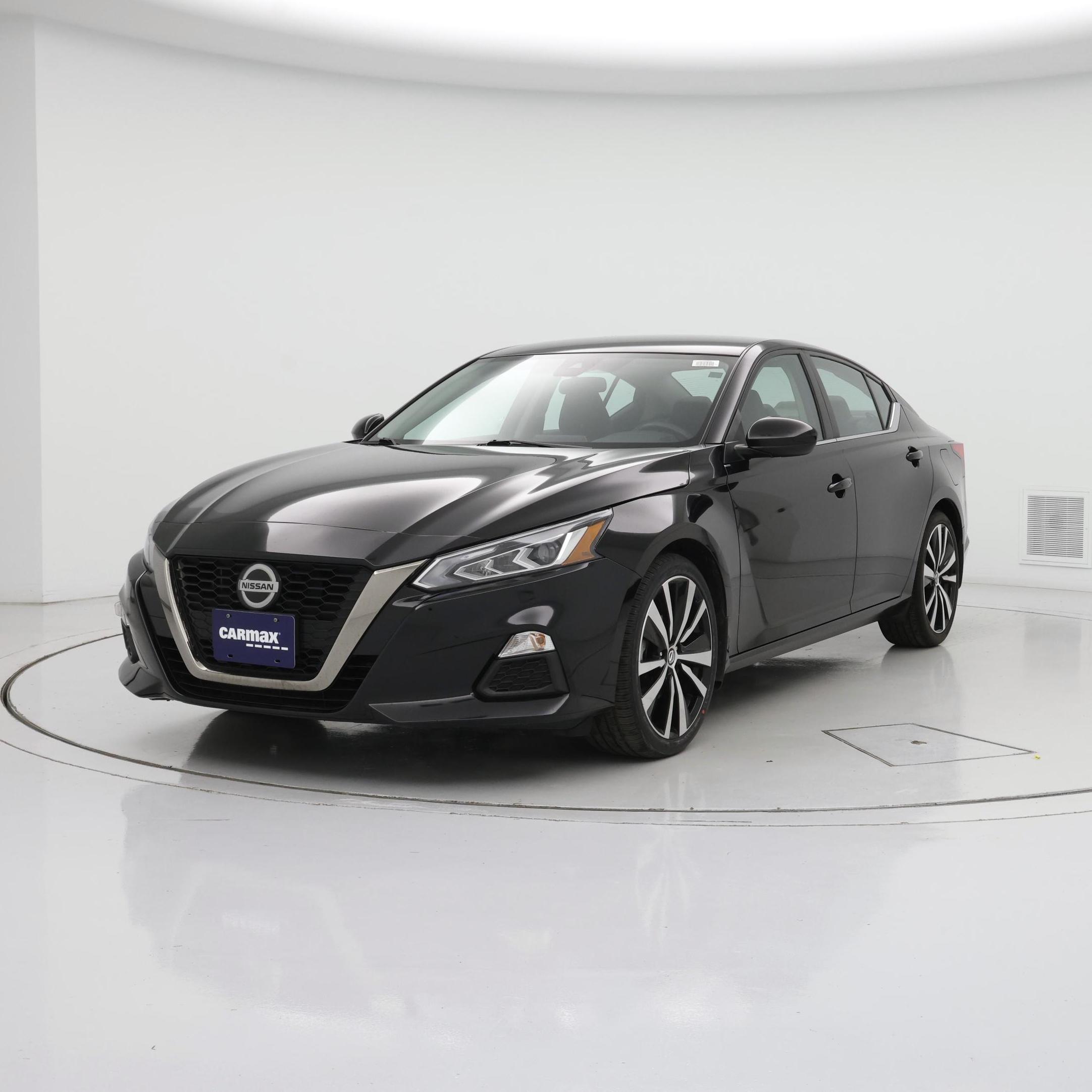 Thumbnail: 2022 Nissan Altima - 4