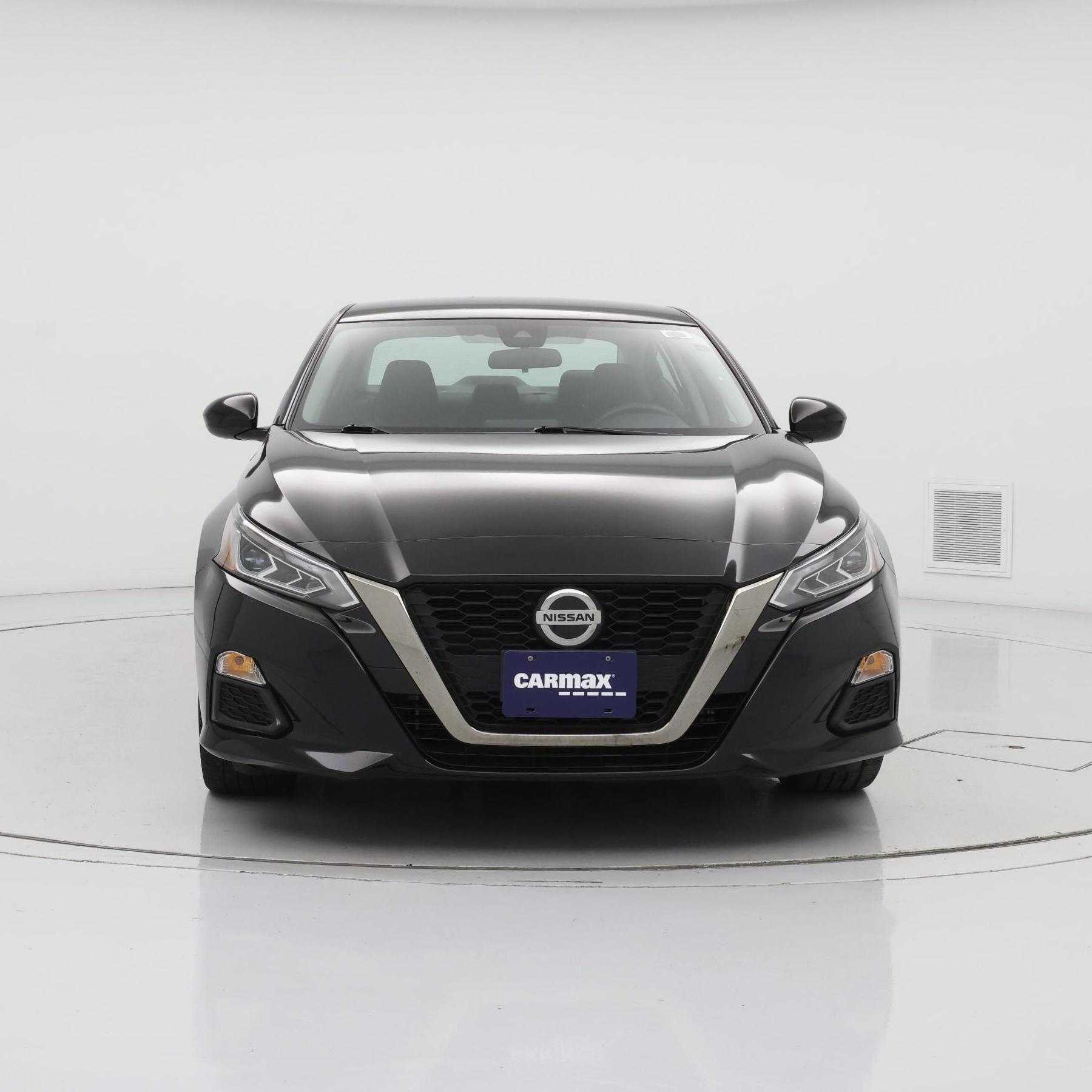 Thumbnail: 2022 Nissan Altima - 5