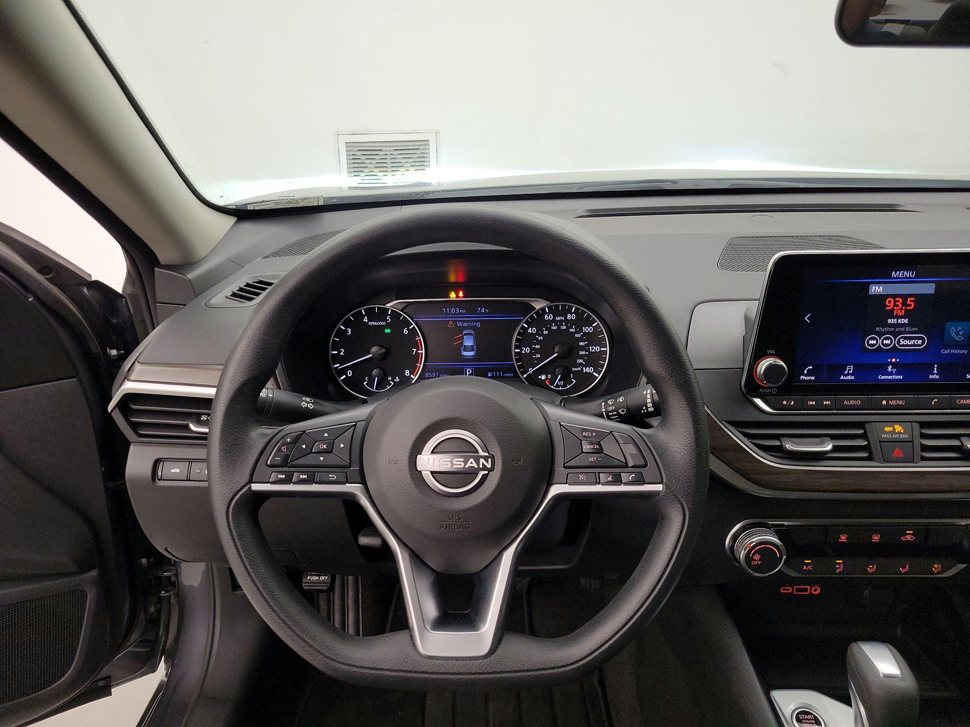 Thumbnail: 2024 Nissan Altima - 10