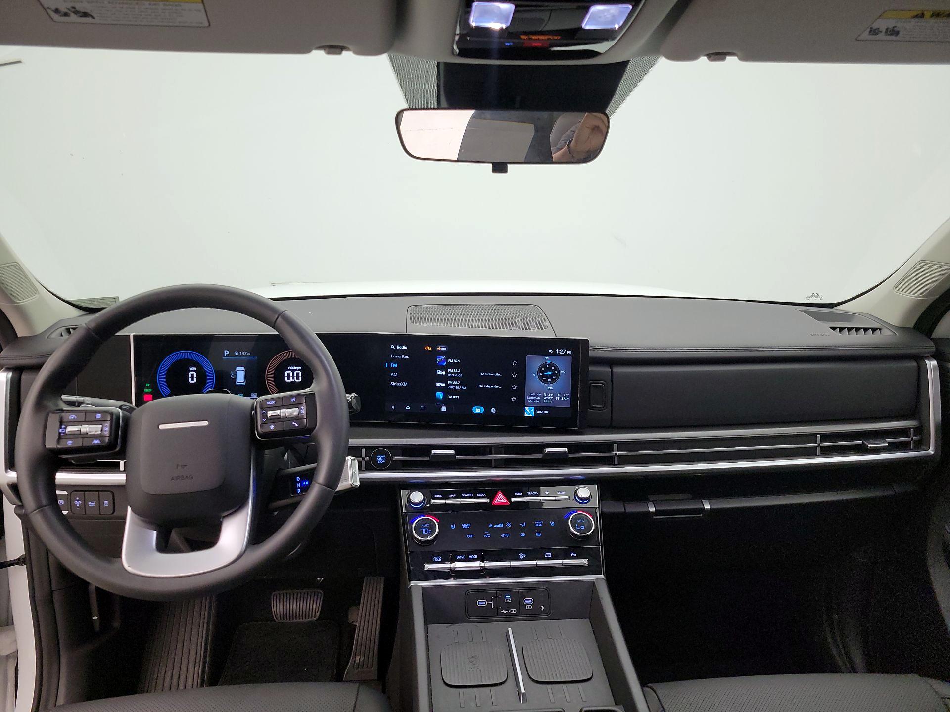 Thumbnail: 2025 Hyundai Santa Fe - 9