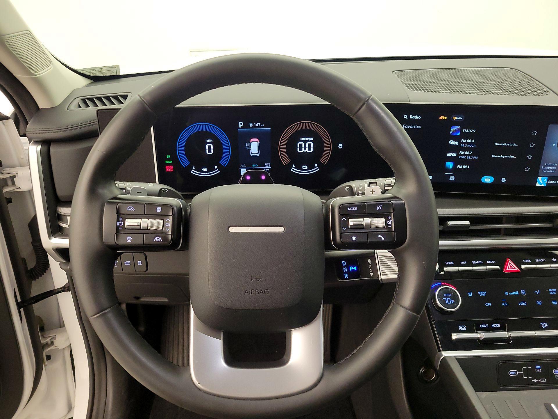 Thumbnail: 2025 Hyundai Santa Fe - 10
