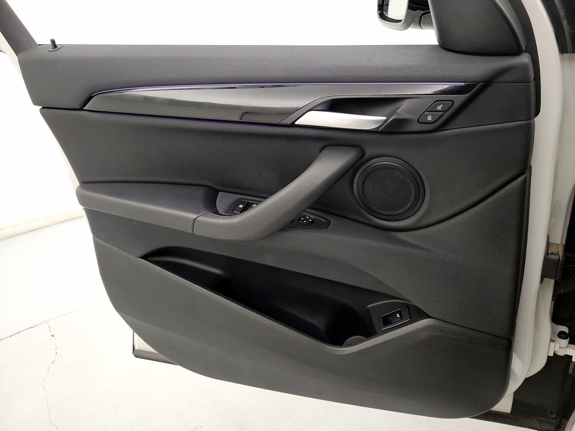 Thumbnail: 2021 BMW X2 - 12