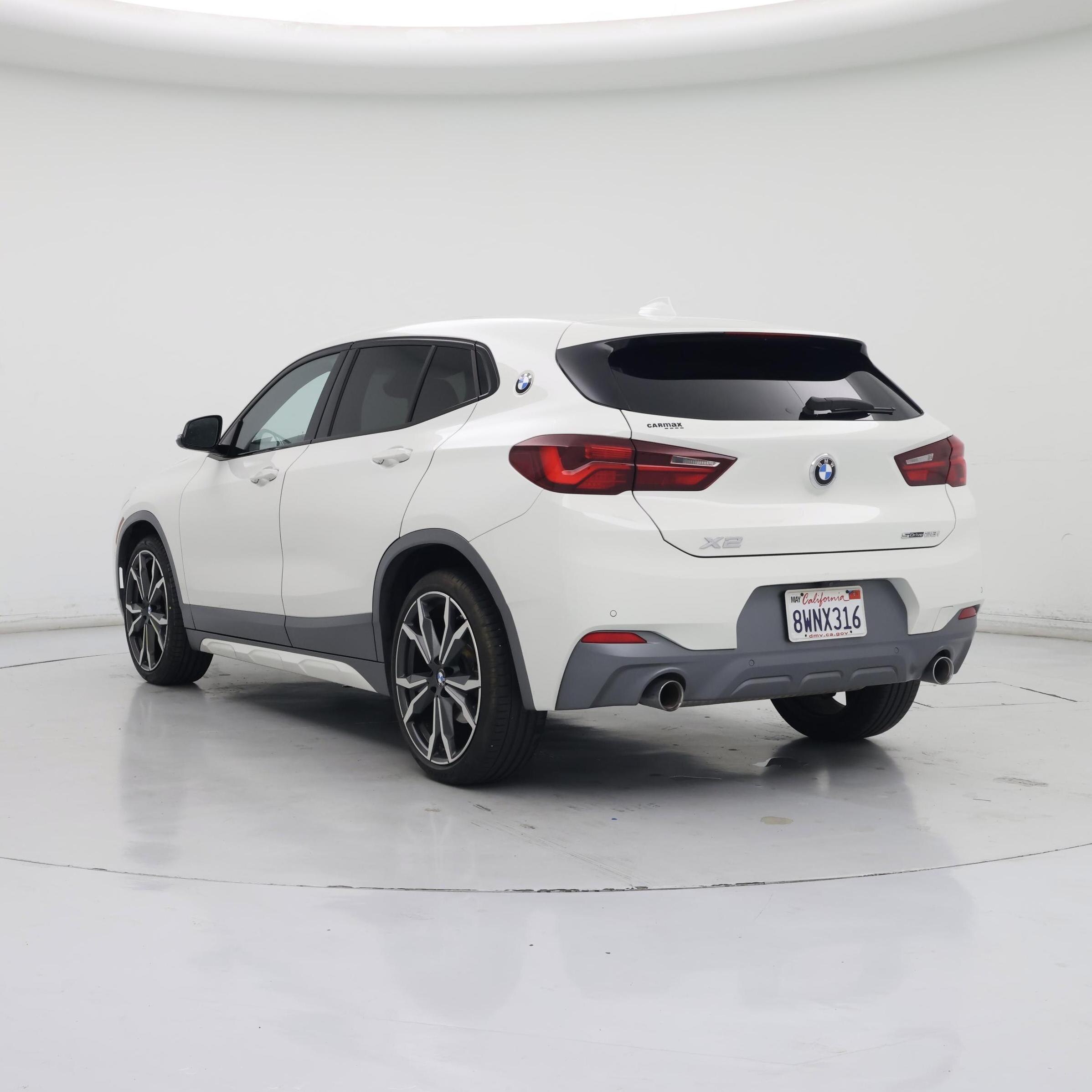 Thumbnail: 2021 BMW X2 - 2