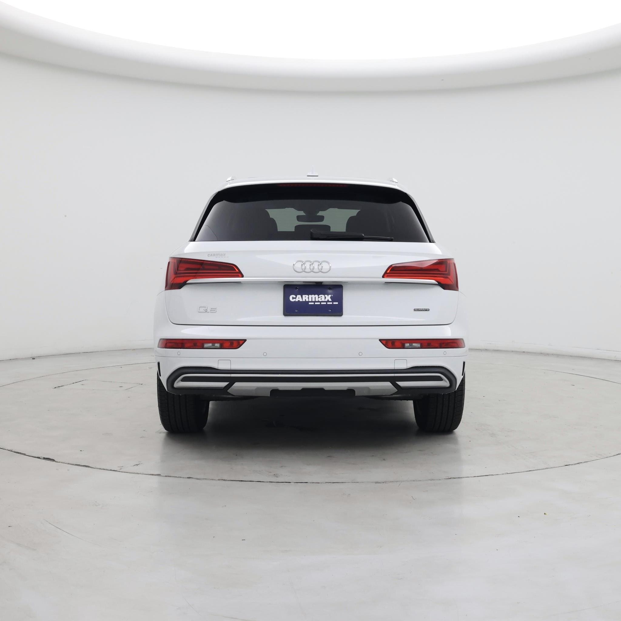 Thumbnail: 2023 Audi Q5 - 6