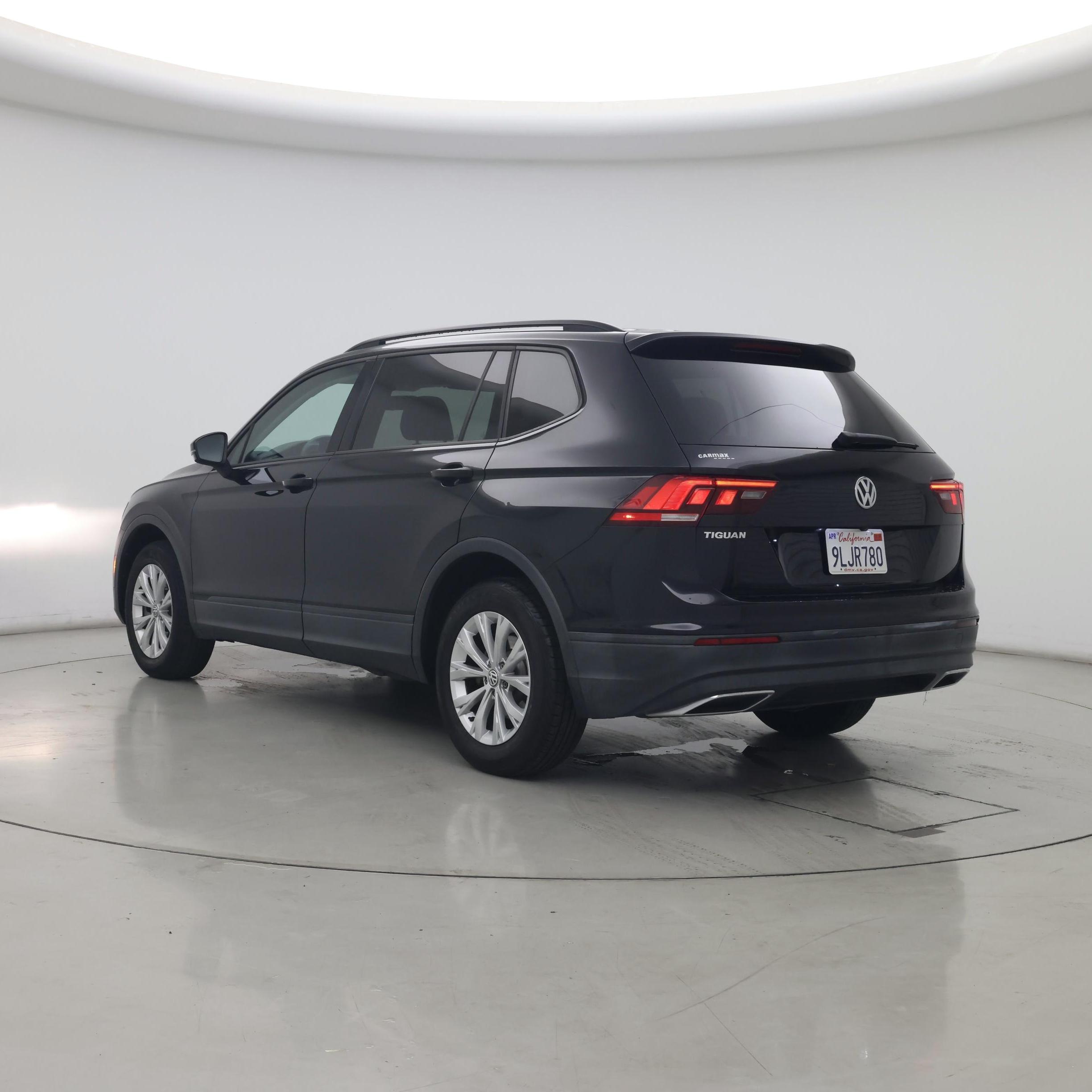 Thumbnail: 2019 Volkswagen Tiguan - 2