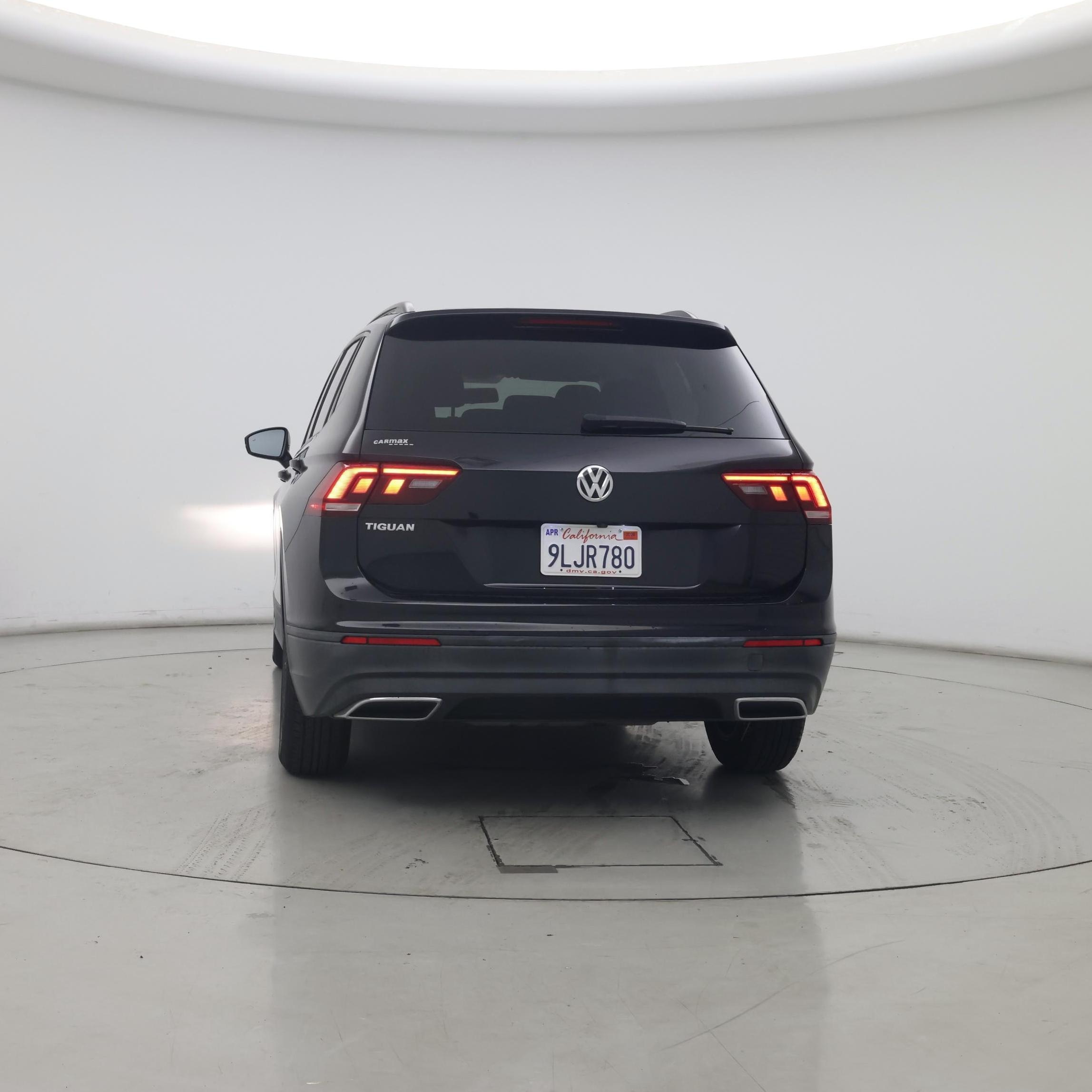 Thumbnail: 2019 Volkswagen Tiguan - 6