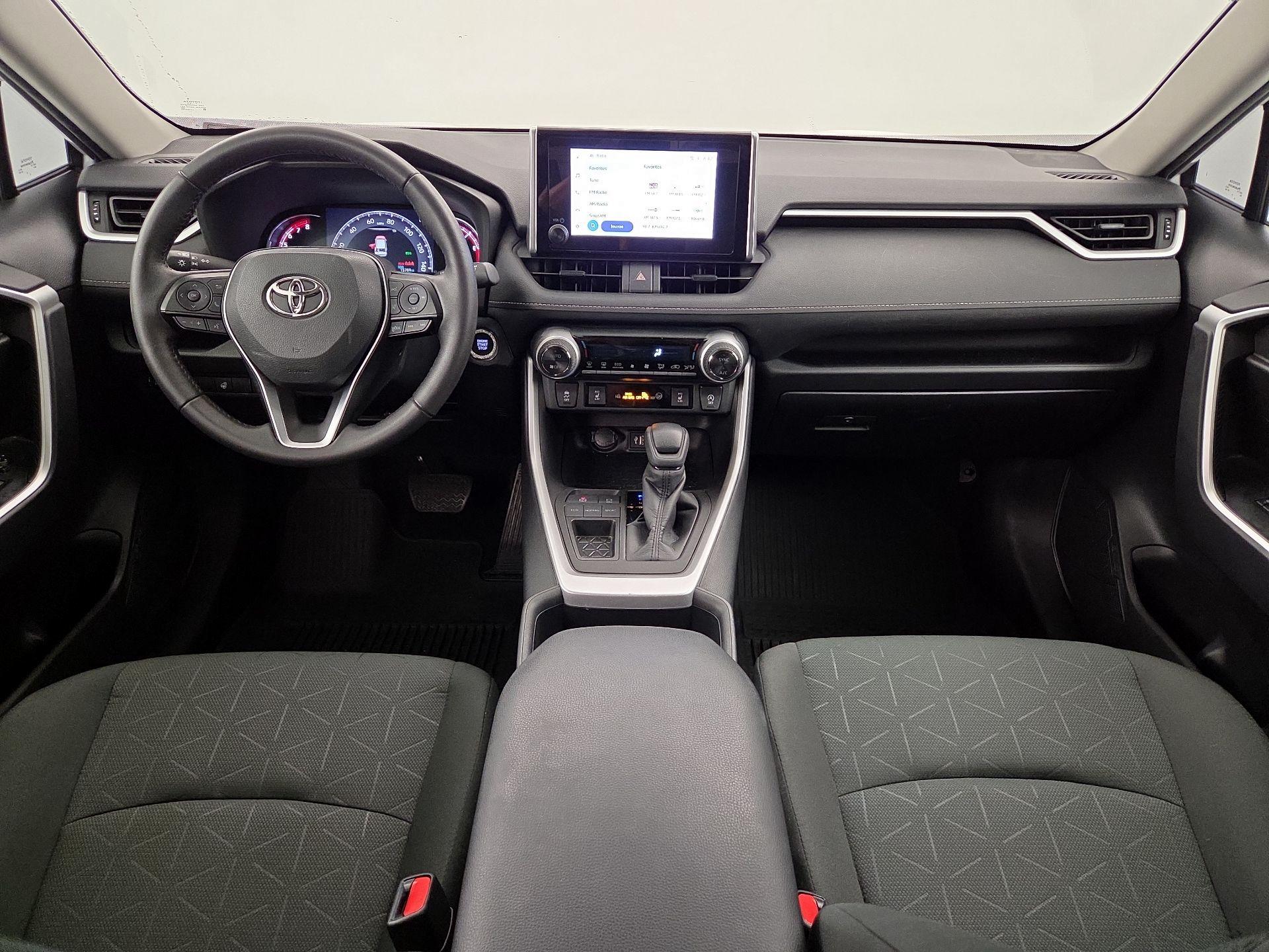 Thumbnail: 2023 Toyota RAV4 - 9