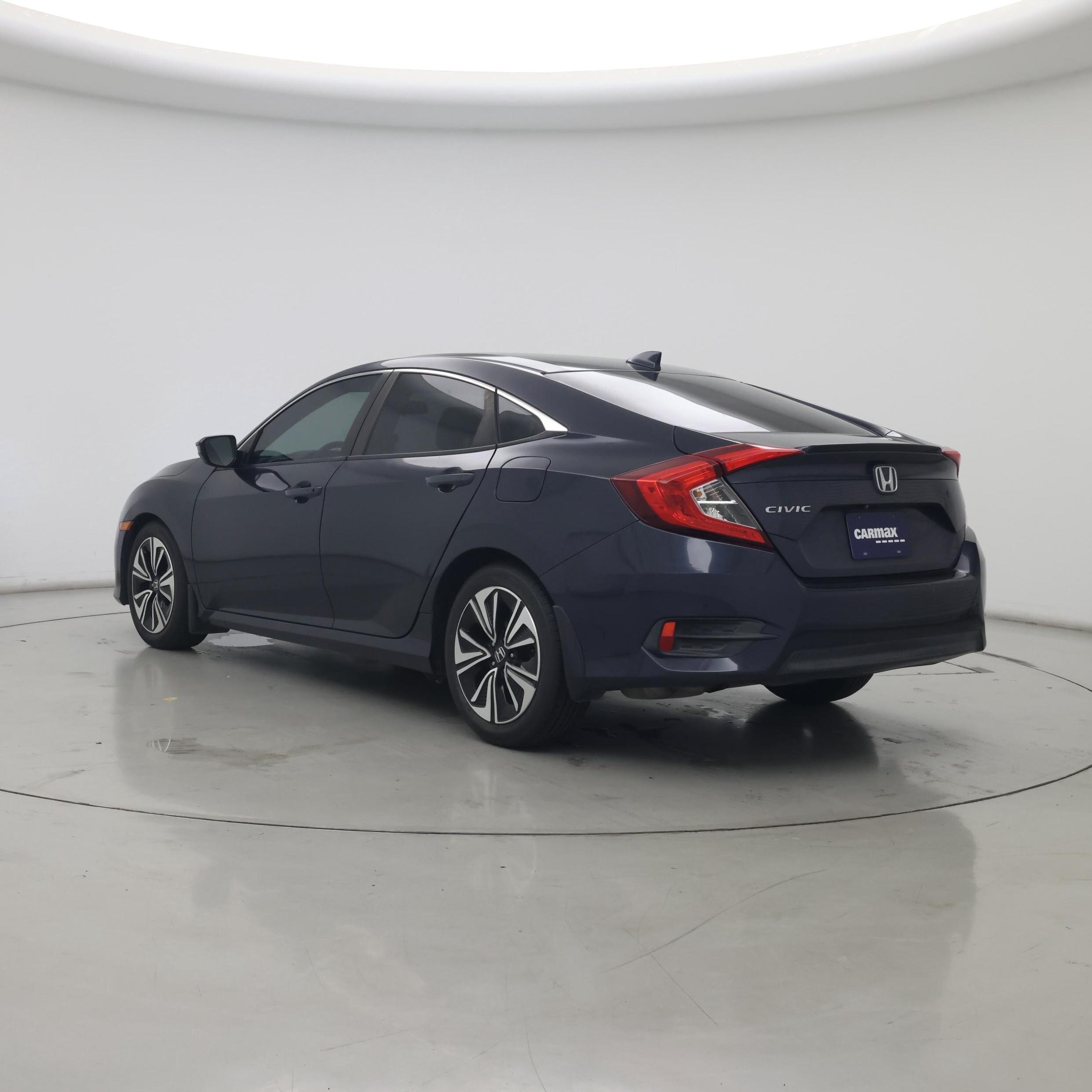 Thumbnail: 2017 Honda Civic - 2