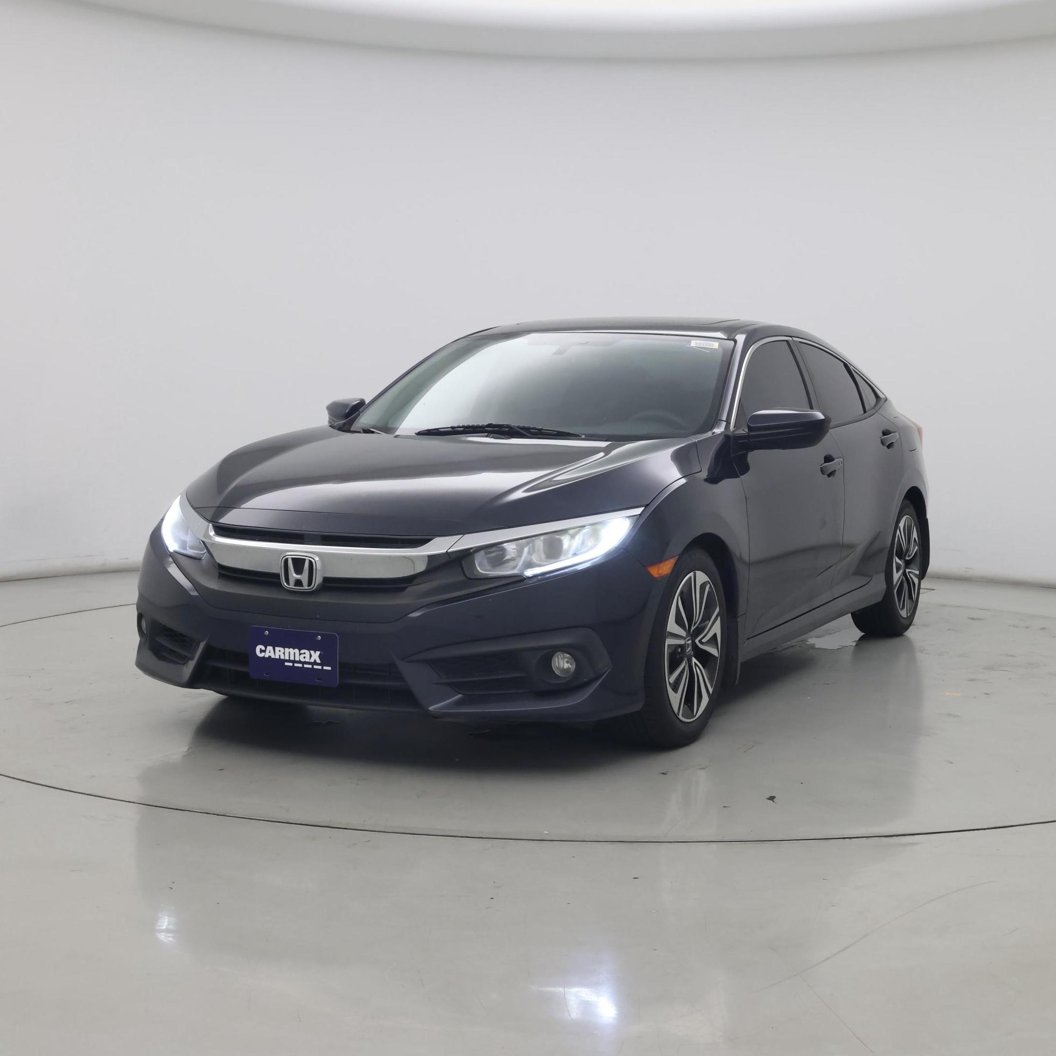 Thumbnail: 2017 Honda Civic - 4