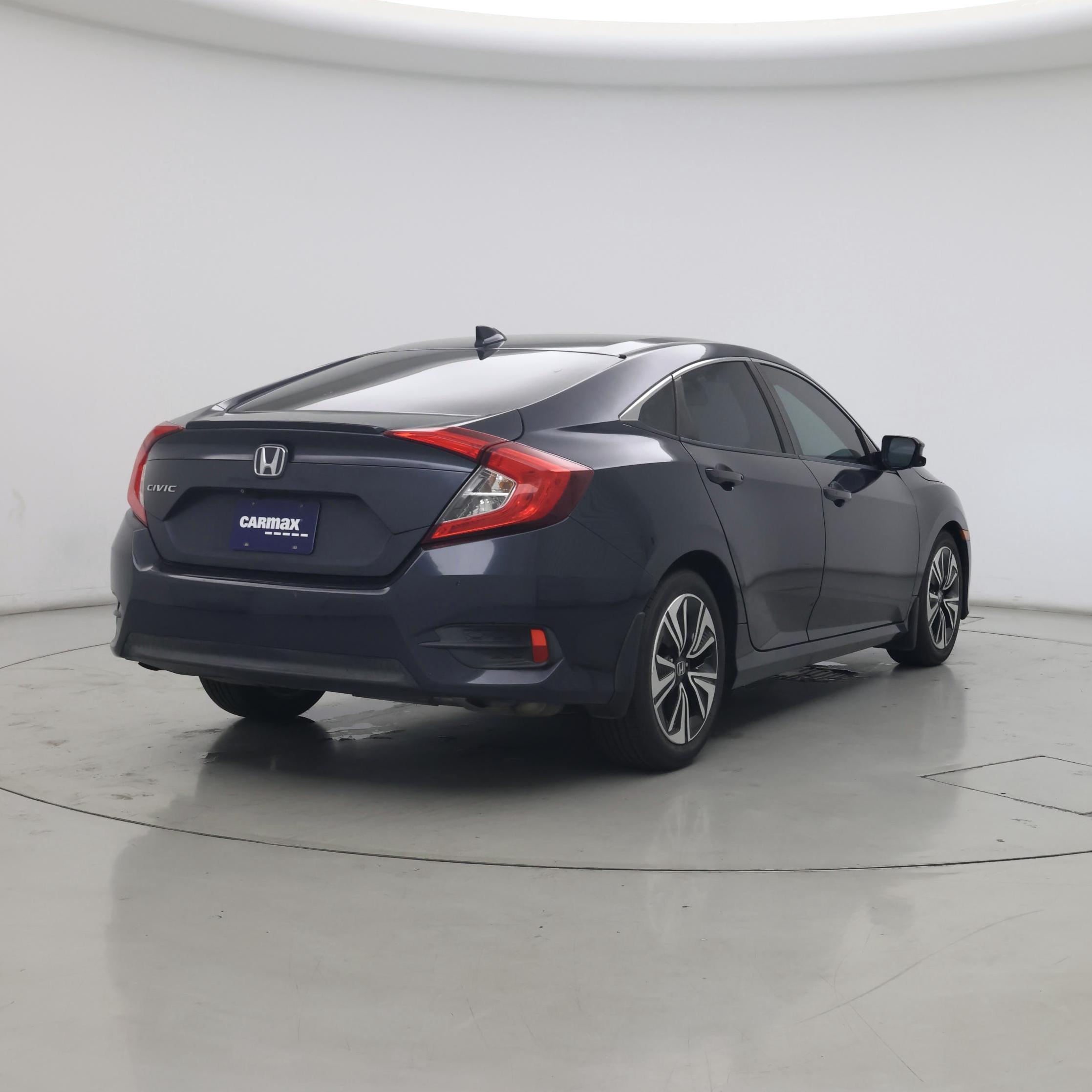 Thumbnail: 2017 Honda Civic - 8