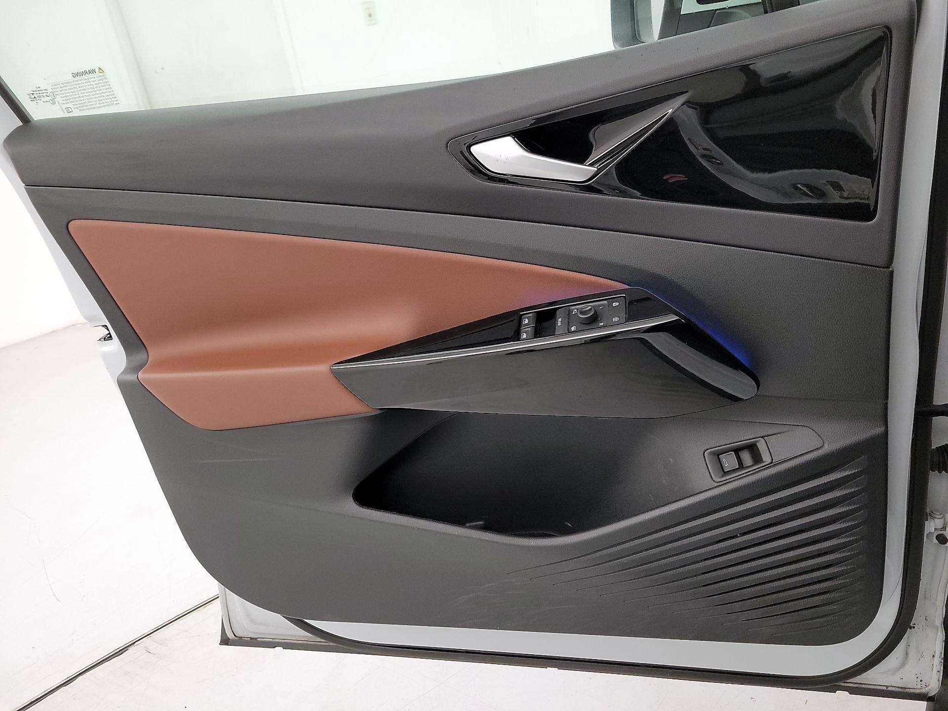 Thumbnail: 2022 Volkswagen ID.4 - 12