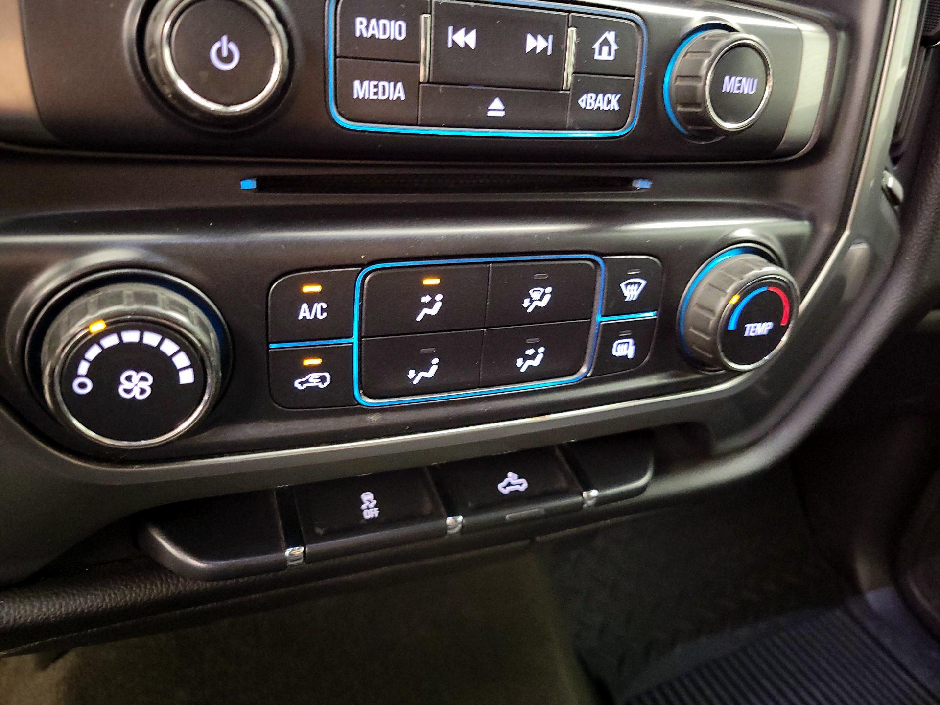 Thumbnail: 2018 Chevrolet Silverado 1500 - 15