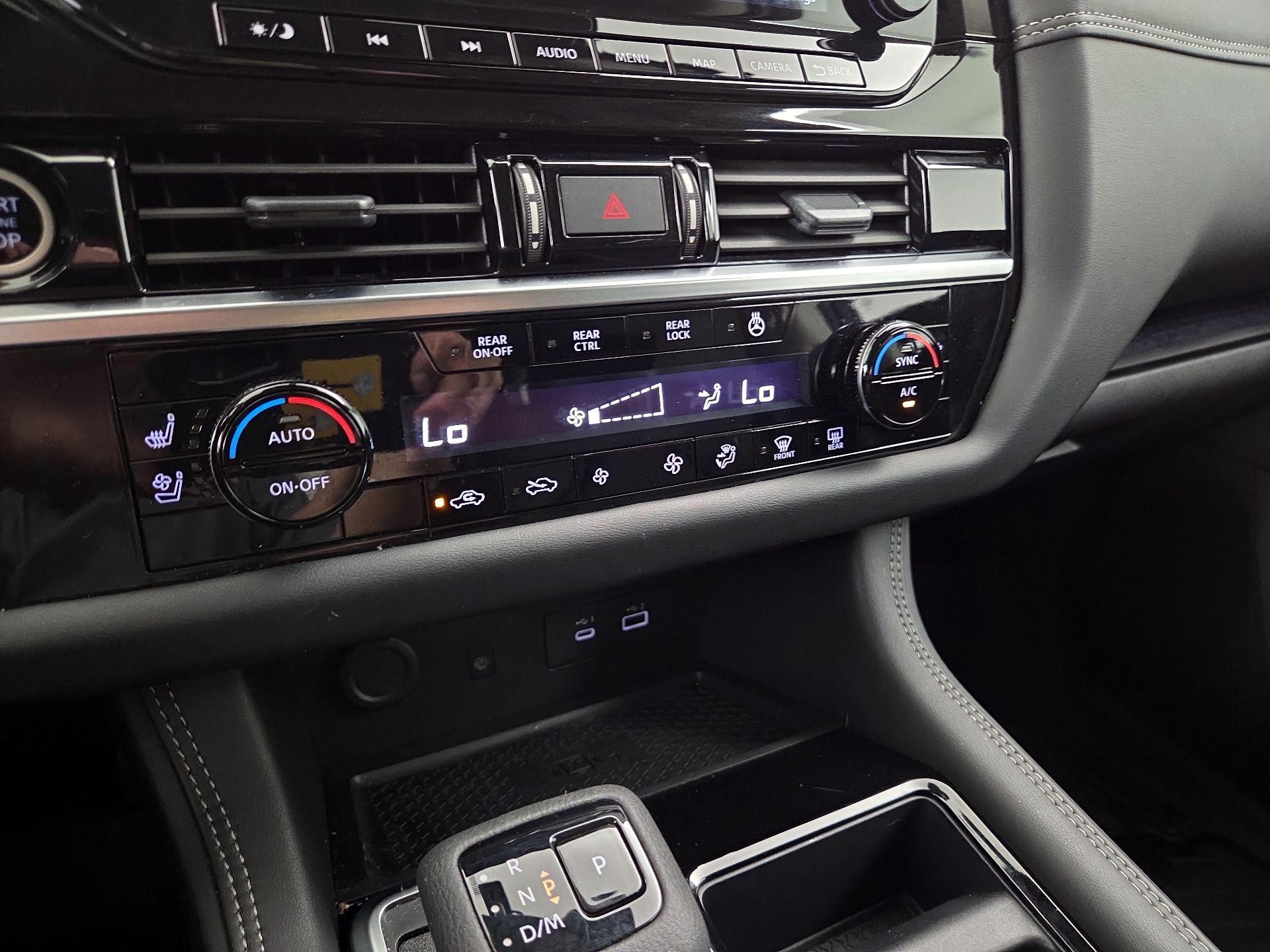 Thumbnail: 2024 Nissan Pathfinder - 17