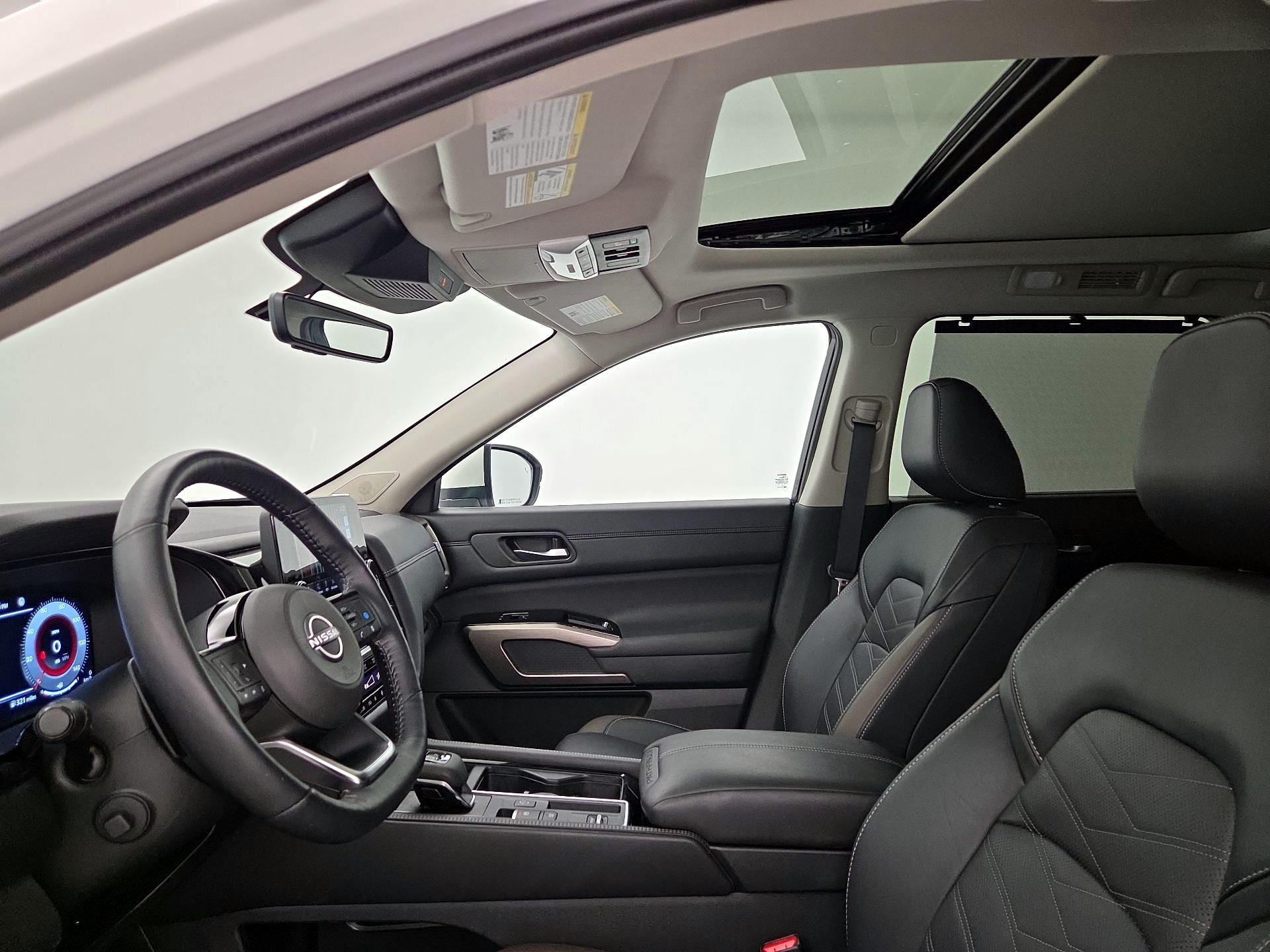 Thumbnail: 2024 Nissan Pathfinder - 20