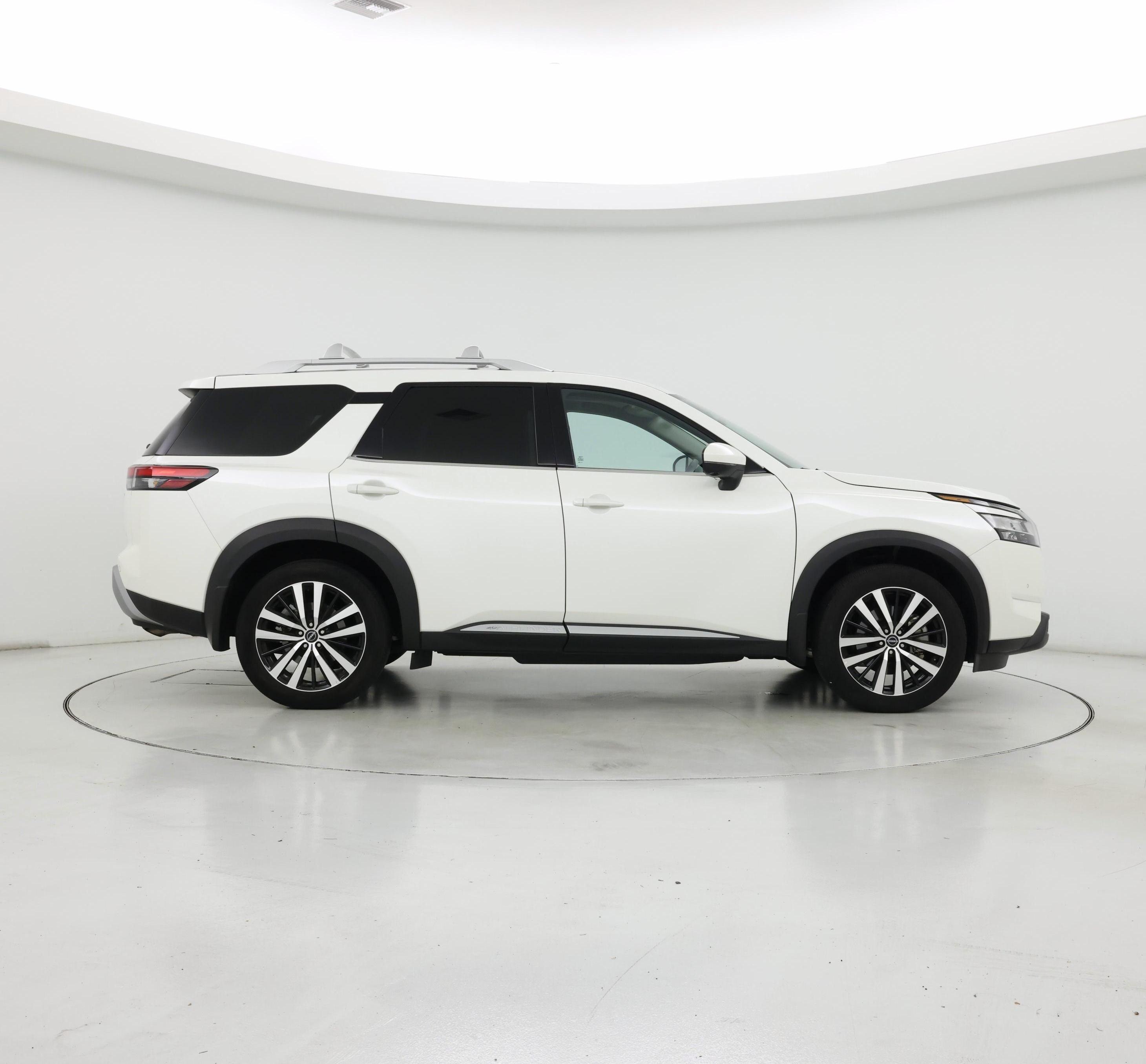 Thumbnail: 2024 Nissan Pathfinder - 7