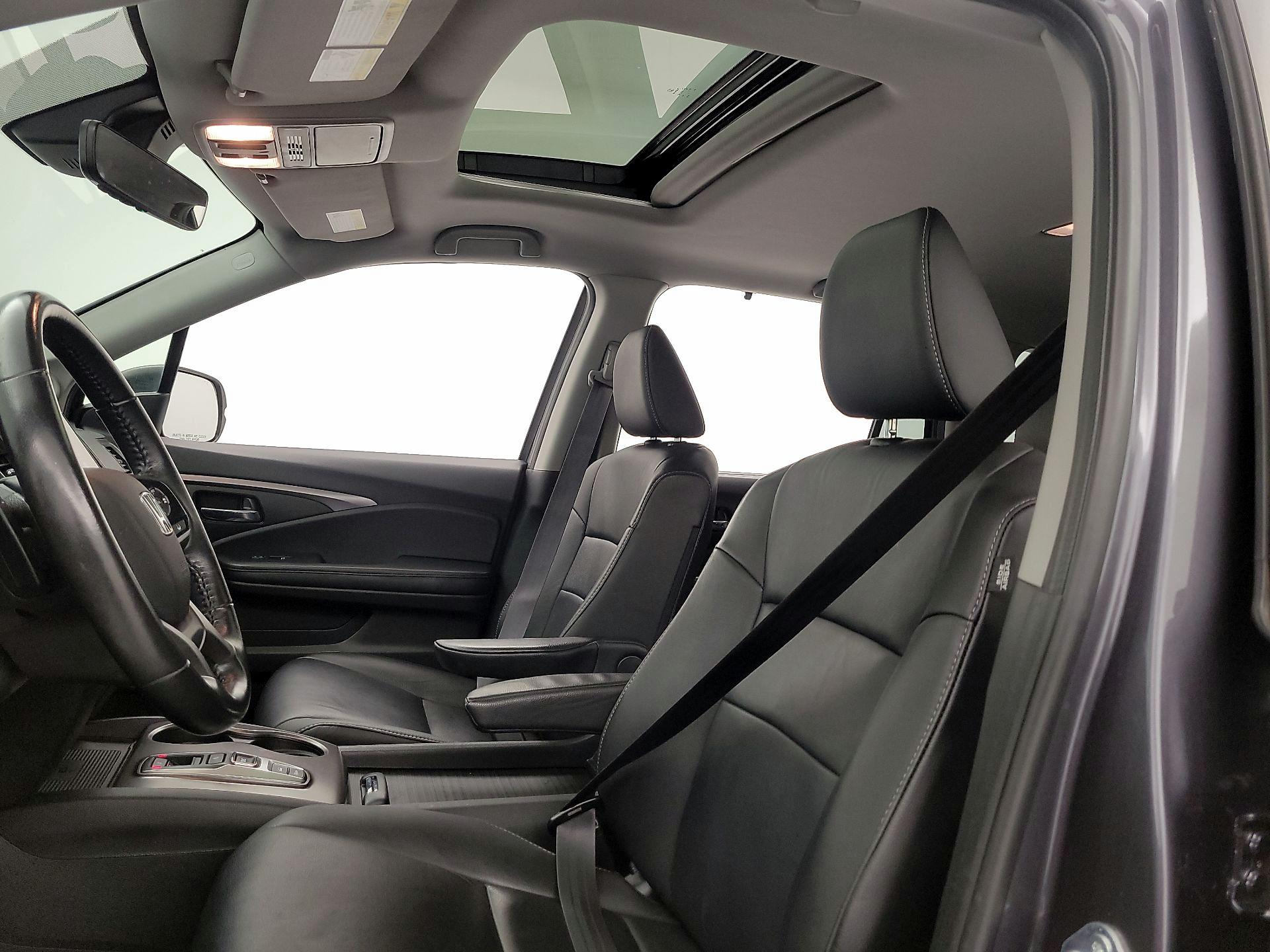 Thumbnail: 2022 Honda Pilot - 19