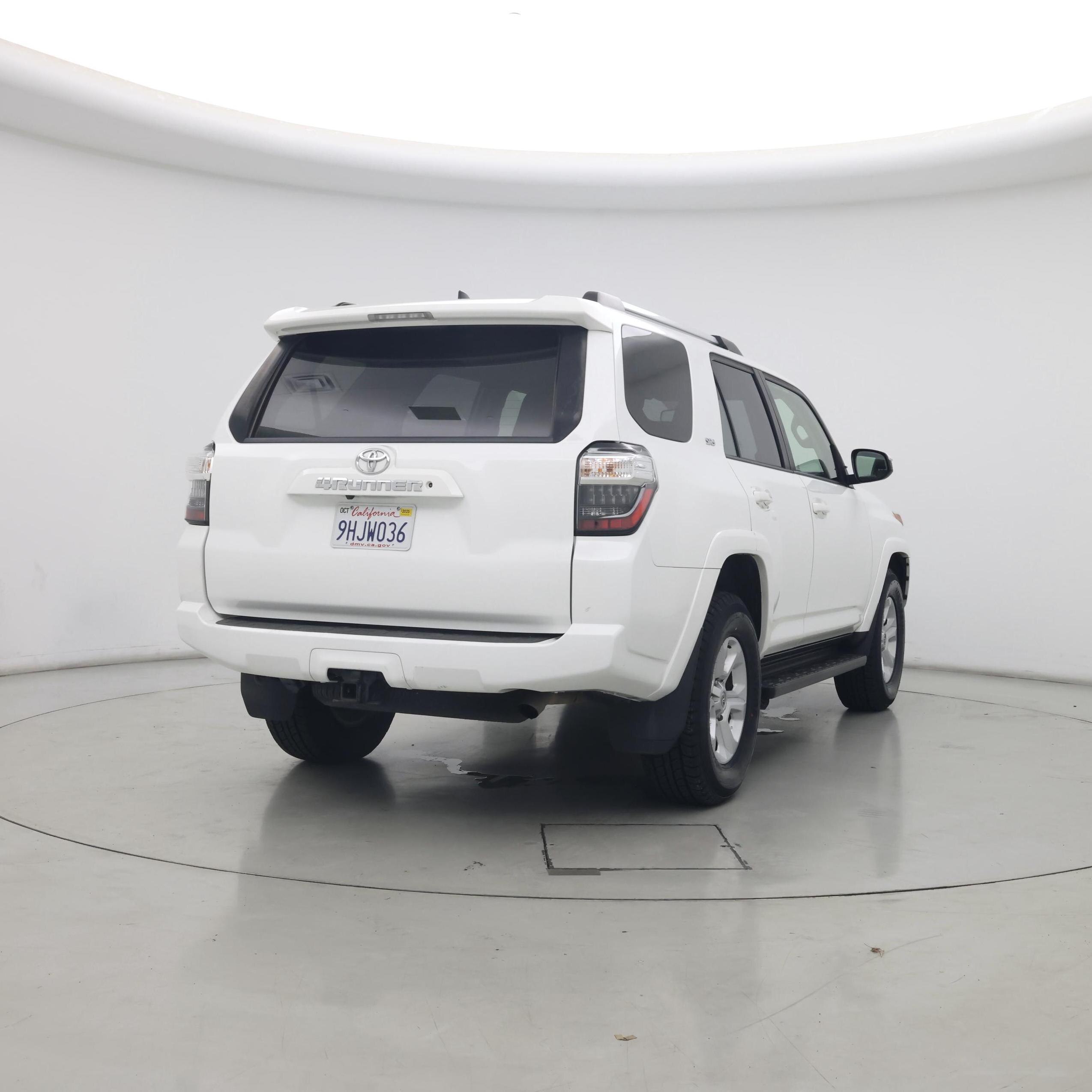 Thumbnail: 2021 Toyota 4Runner - 8