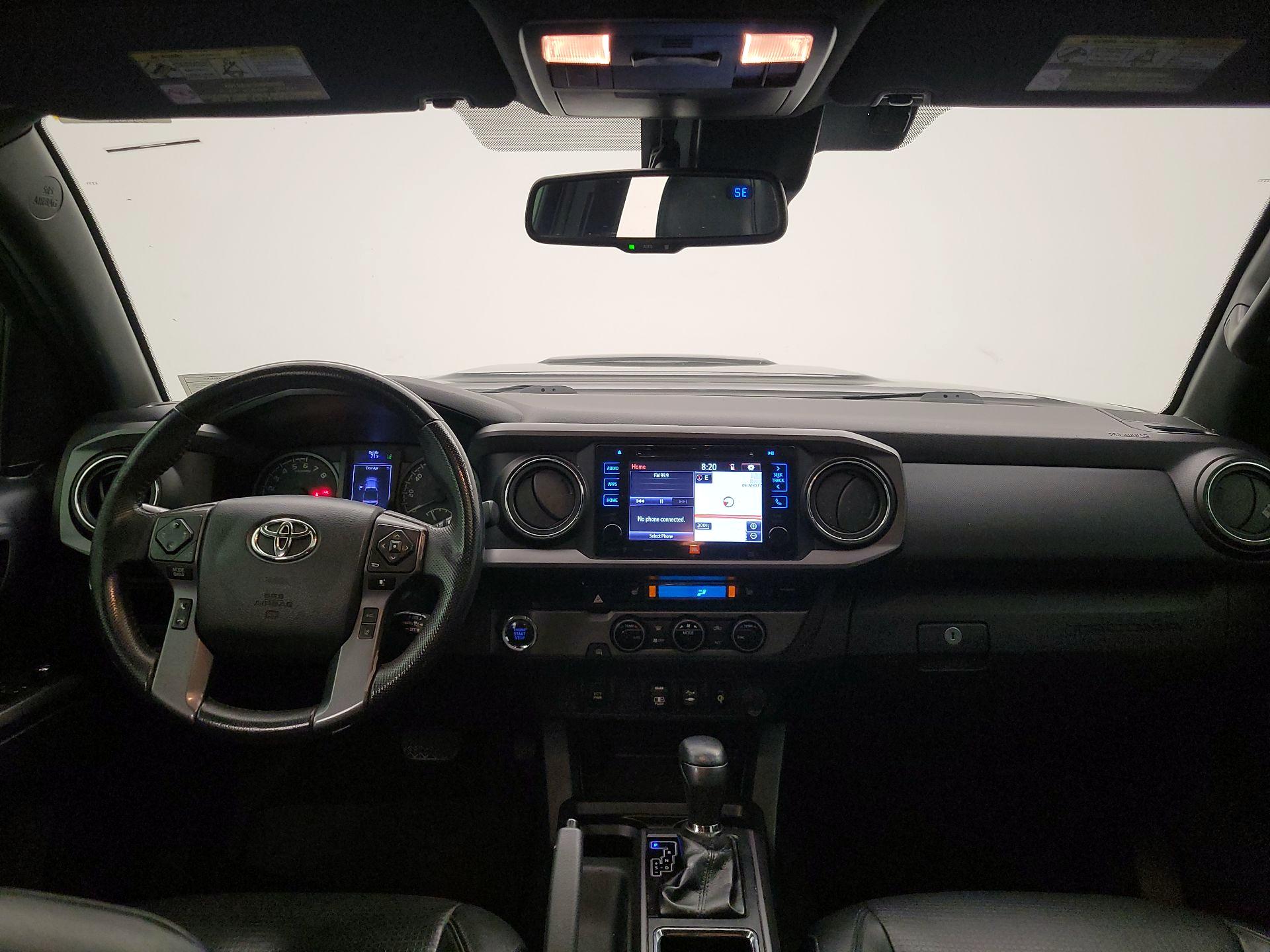 Thumbnail: 2018 Toyota Tacoma - 9