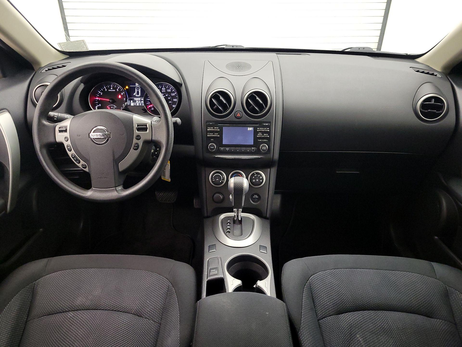 Thumbnail: 2015 Nissan Rogue - 9