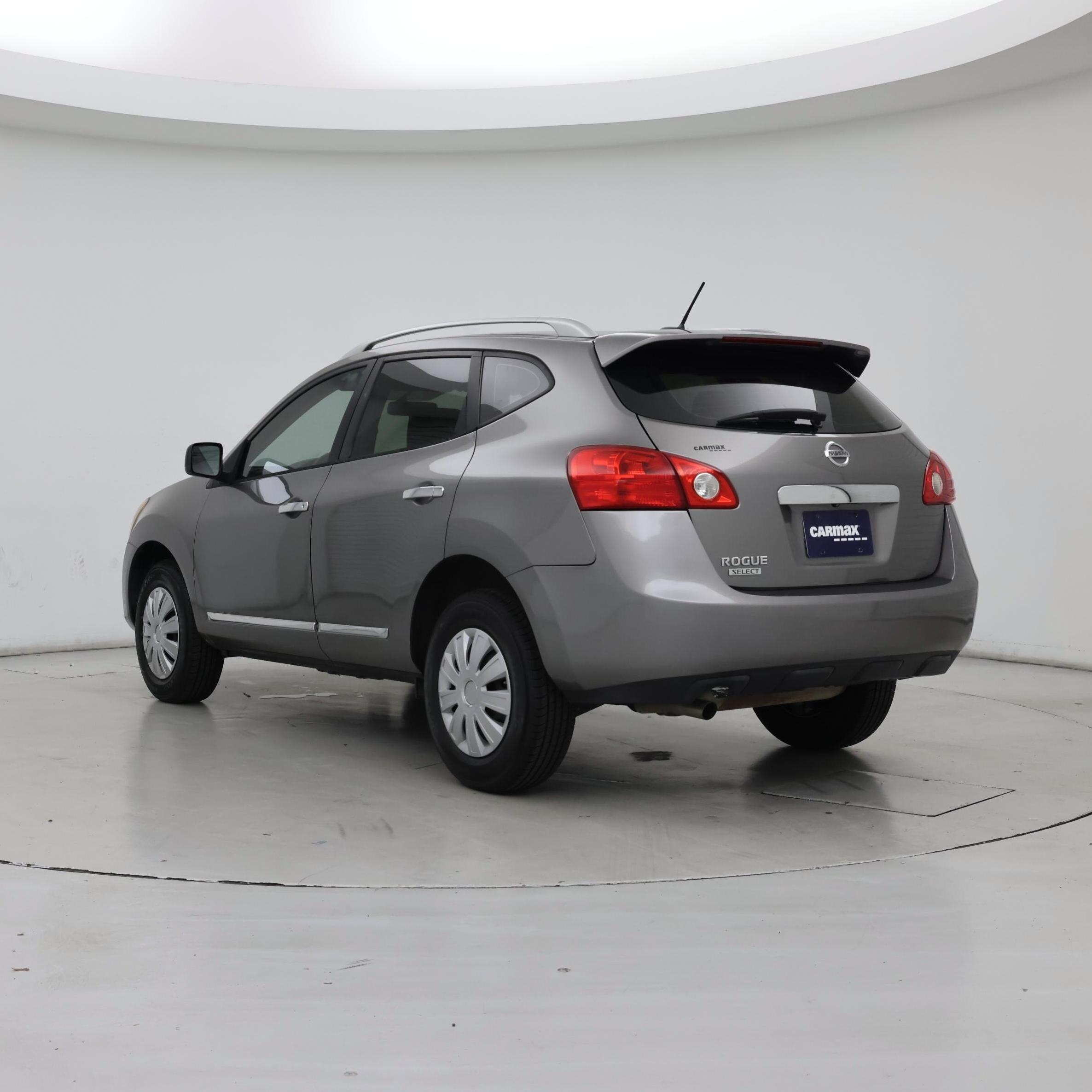 Thumbnail: 2015 Nissan Rogue - 2