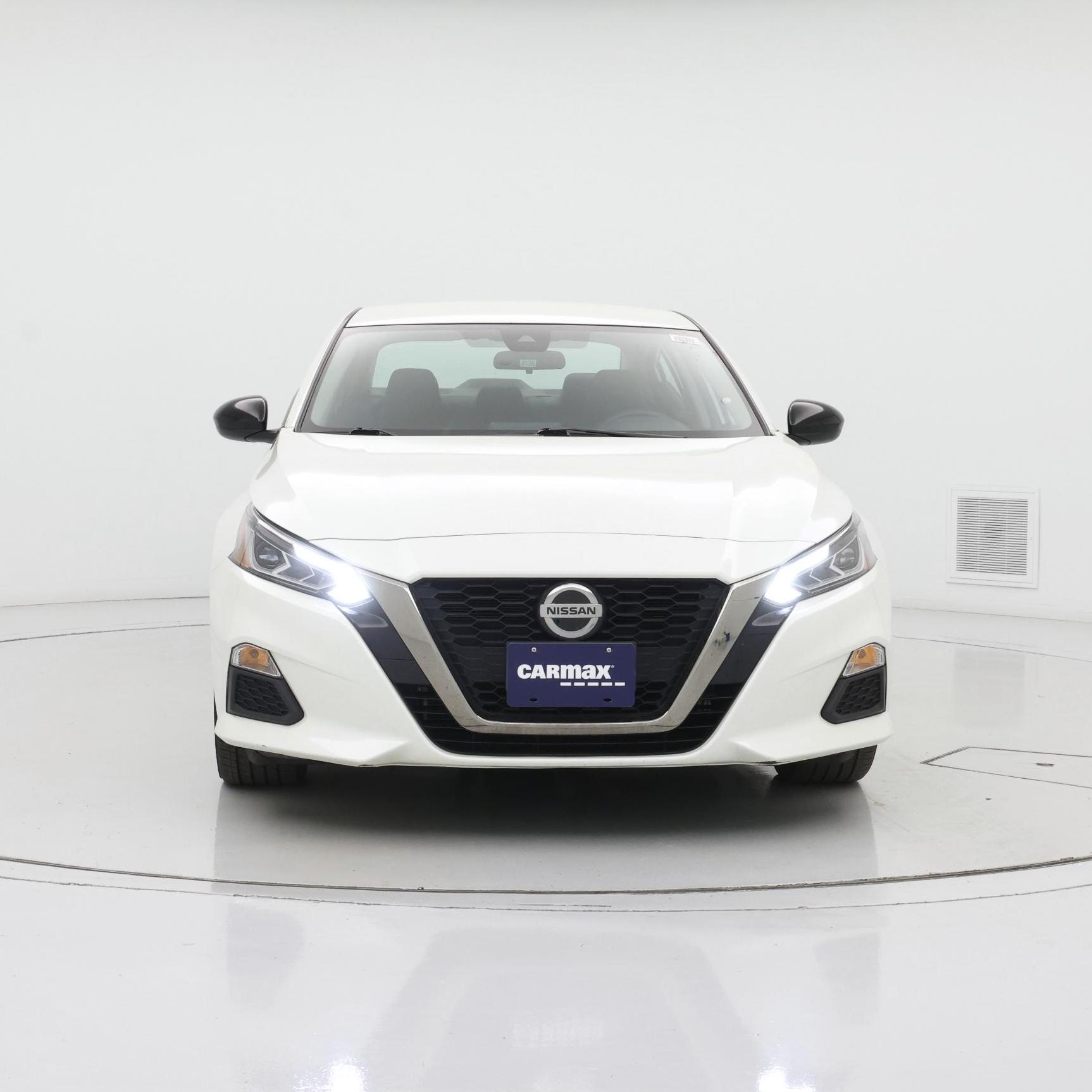 Thumbnail: 2022 Nissan Altima - 5