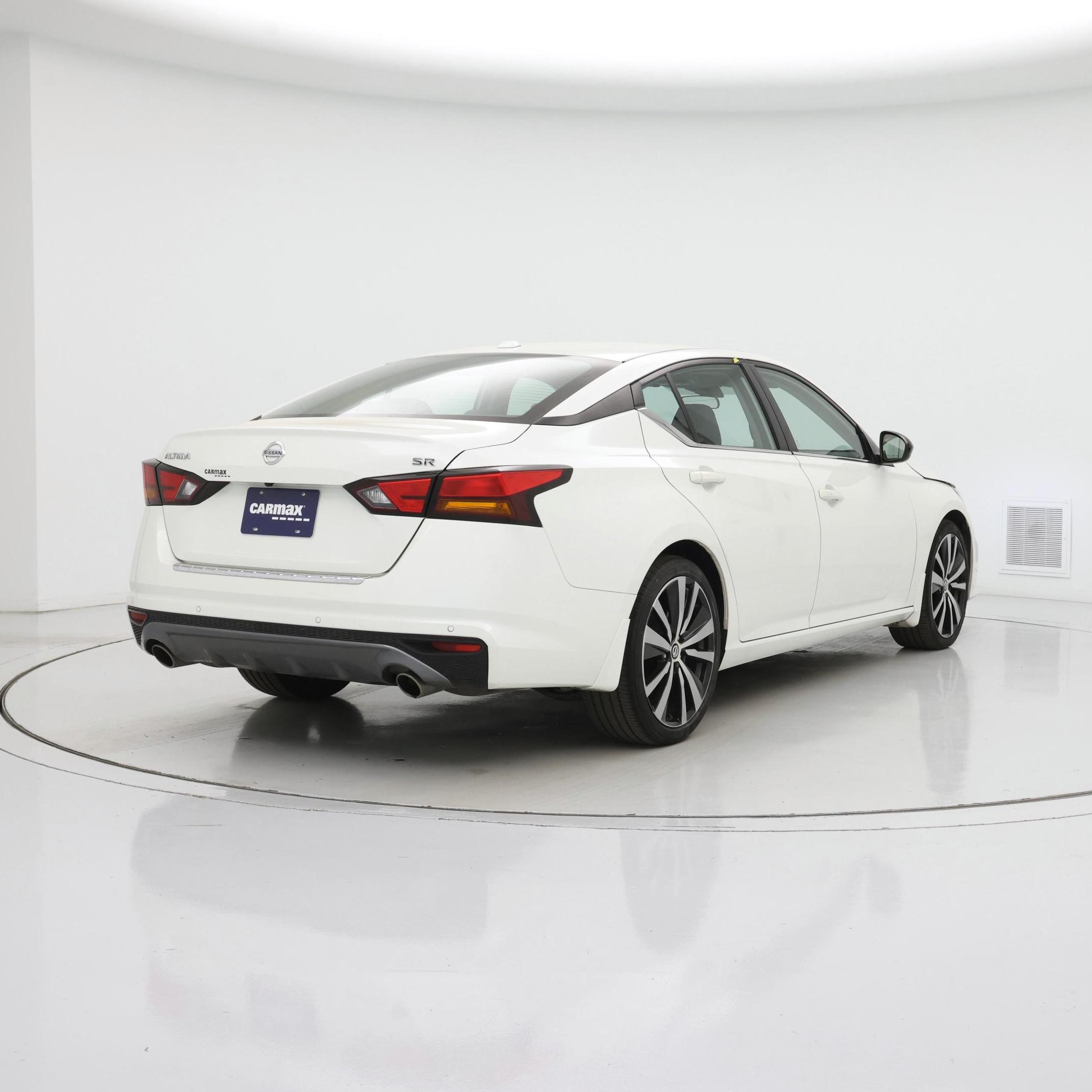 Thumbnail: 2022 Nissan Altima - 8