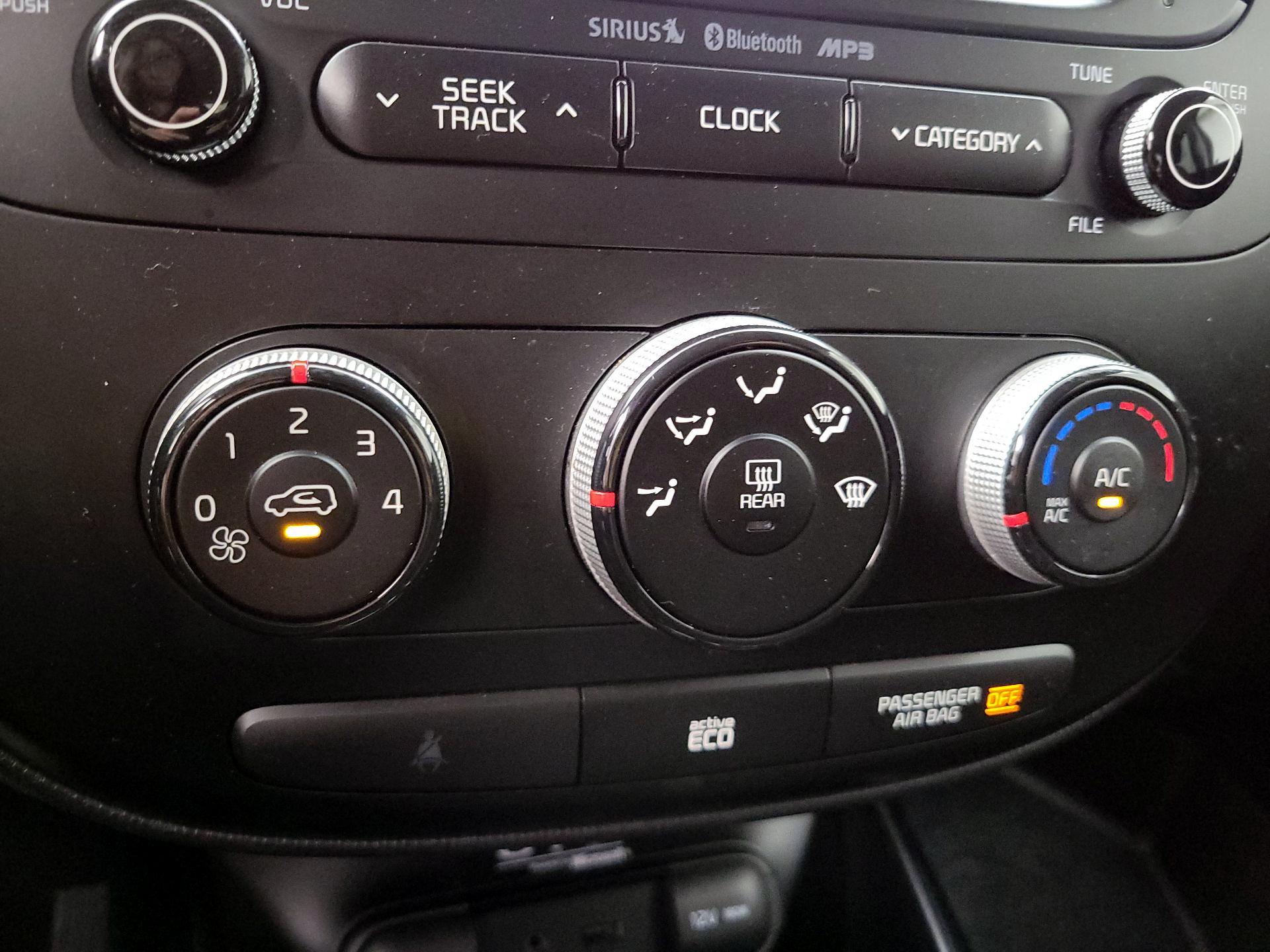 Thumbnail: 2014 Kia Soul - 16