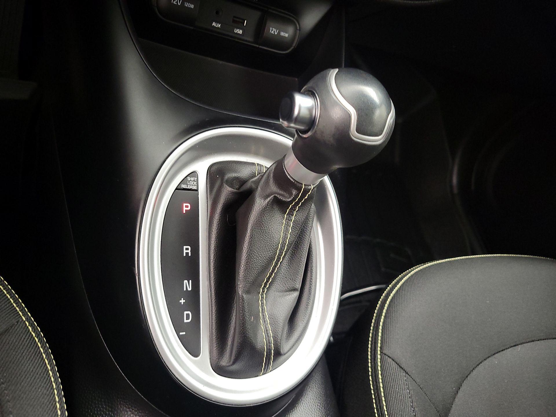 Thumbnail: 2014 Kia Soul - 17