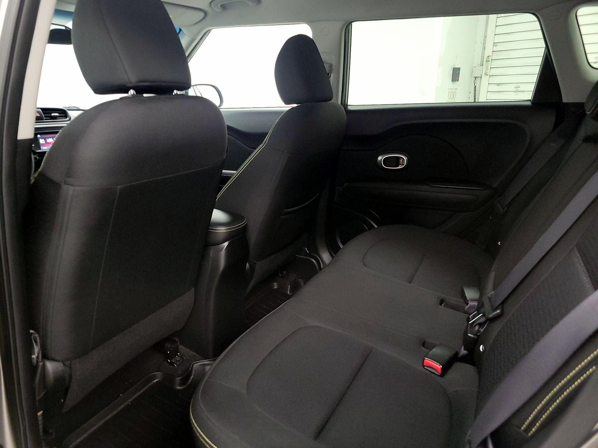 Thumbnail: 2014 Kia Soul - 19