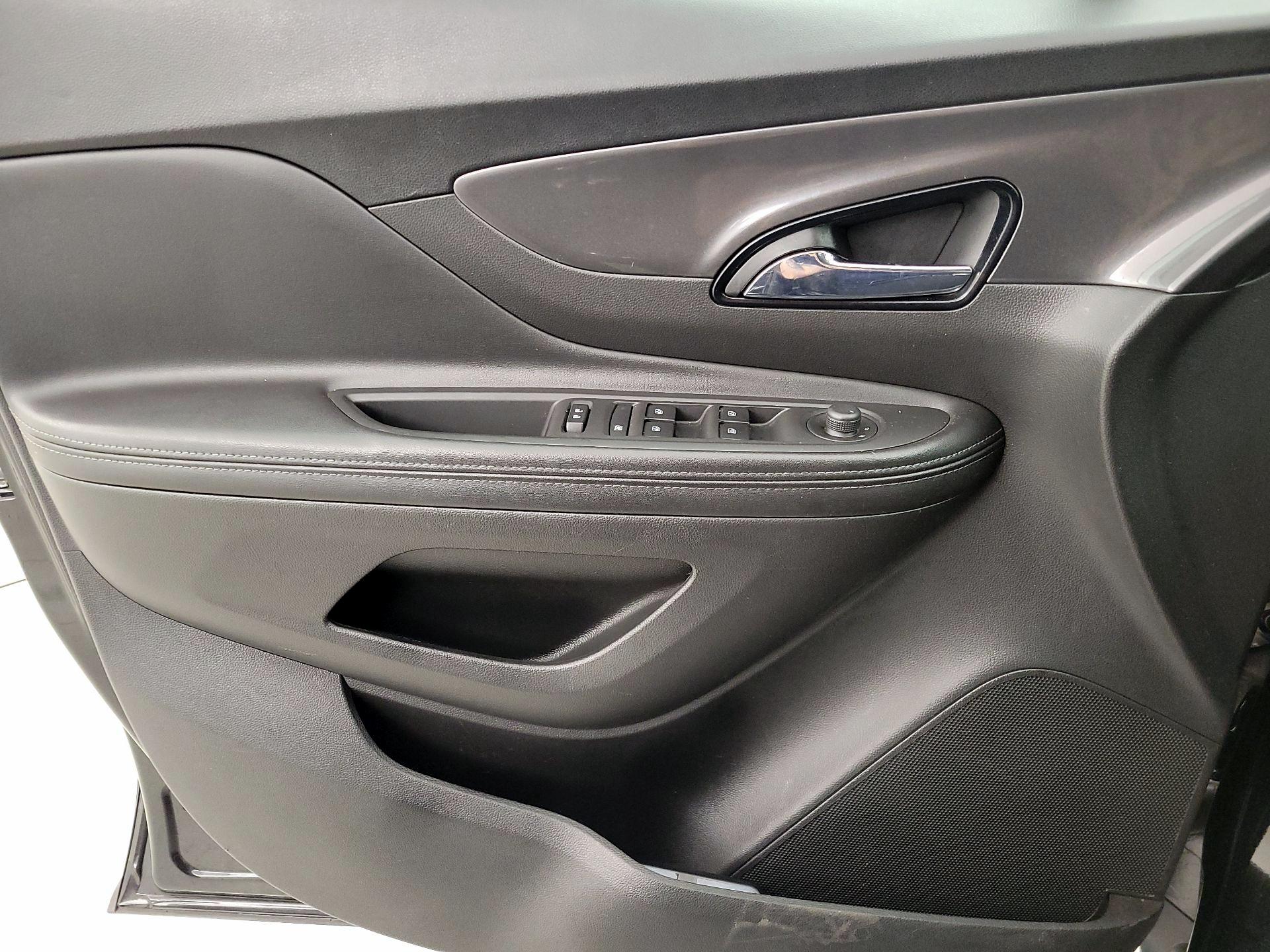 Thumbnail: 2020 Buick Encore - 12