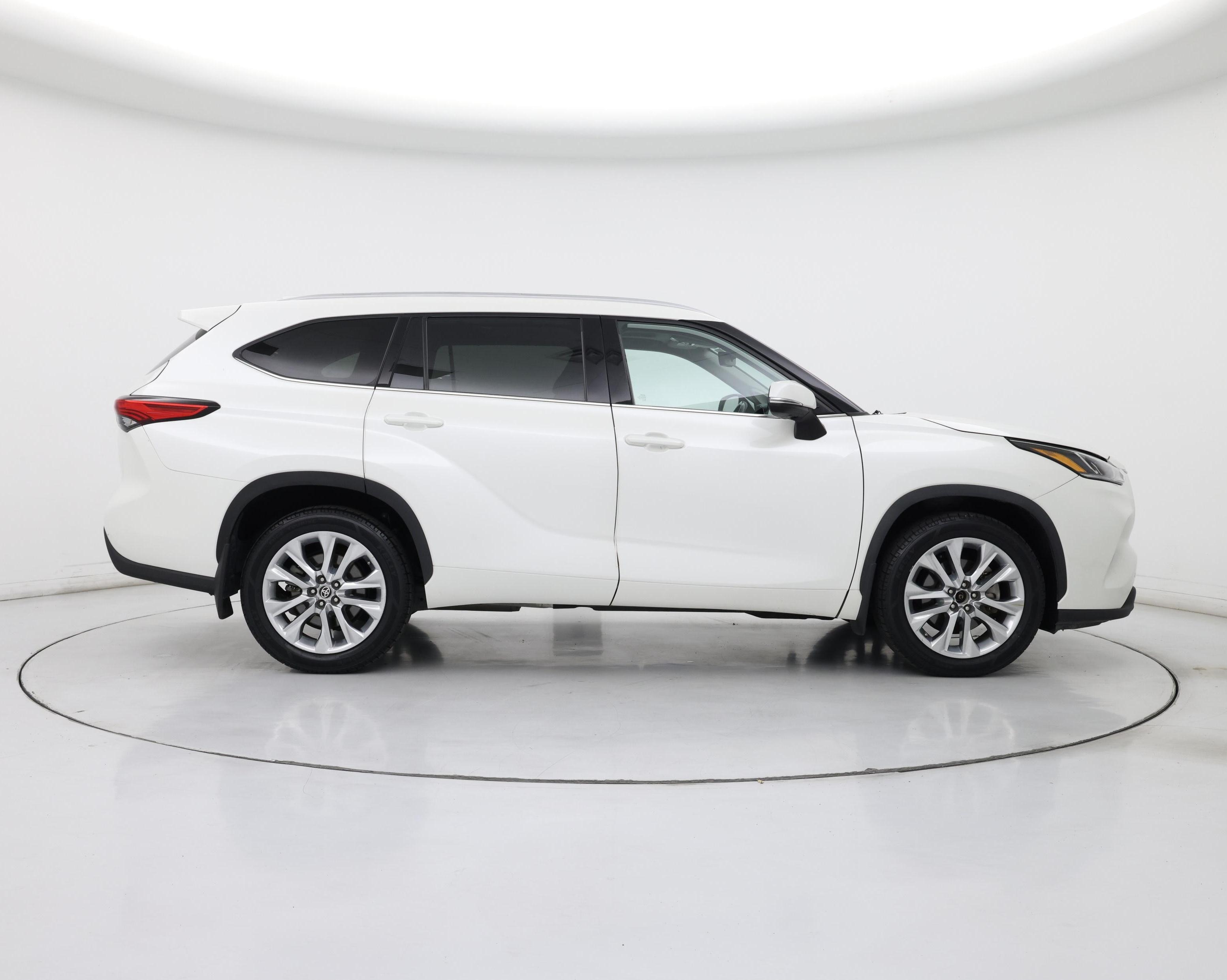 Thumbnail: 2020 Toyota Highlander - 7