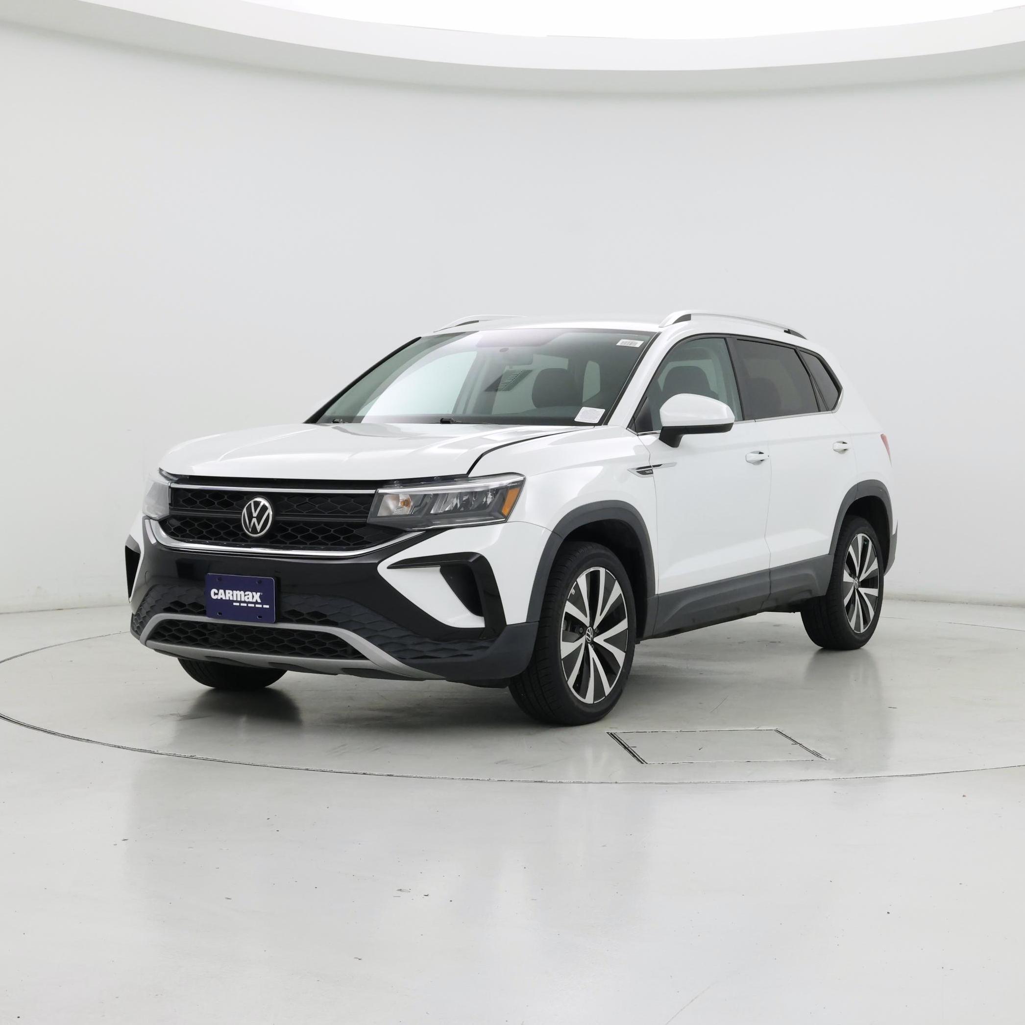 Thumbnail: 2022 Volkswagen Taos - 4