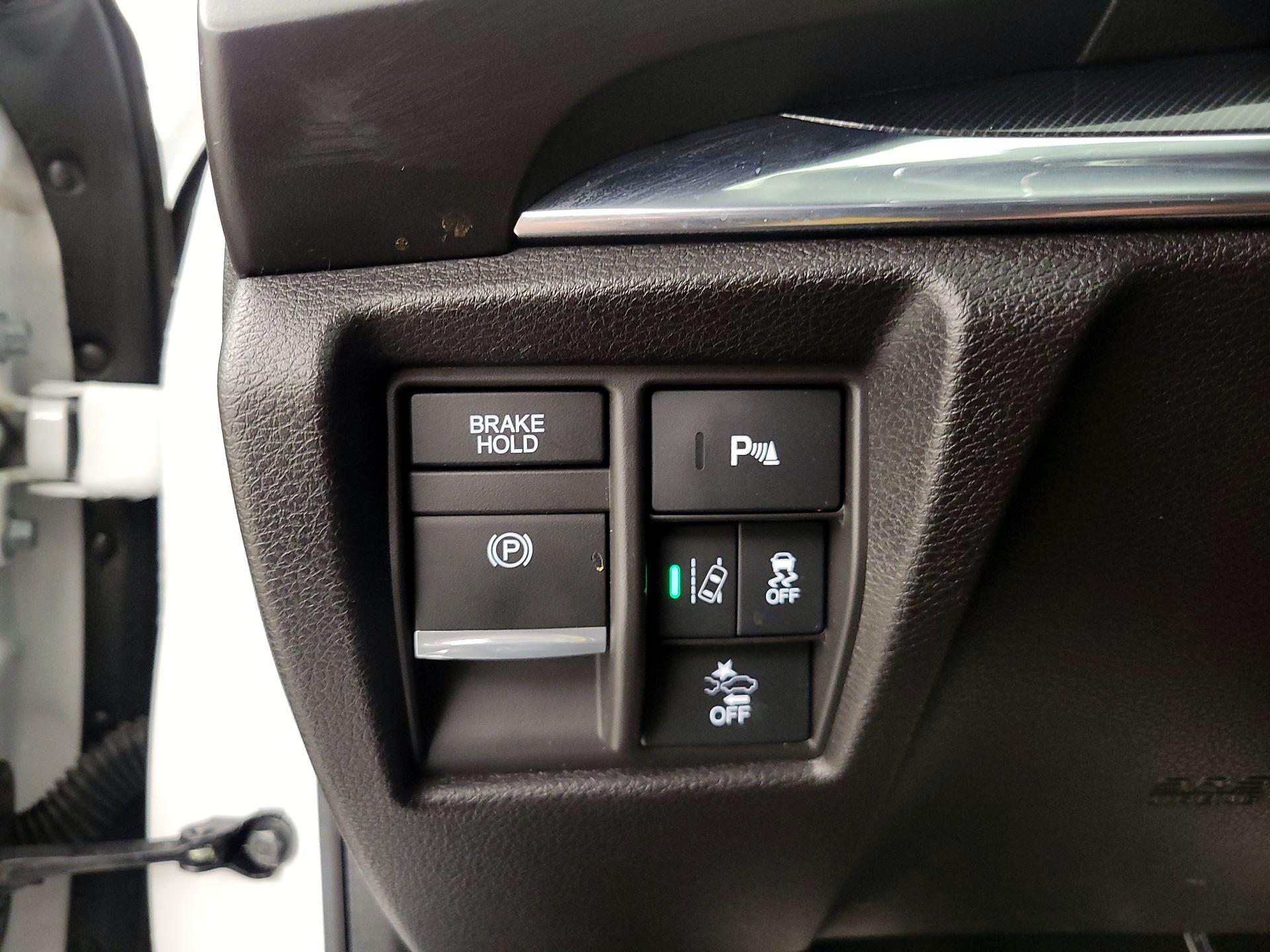 Thumbnail: 2020 Acura MDX - 13