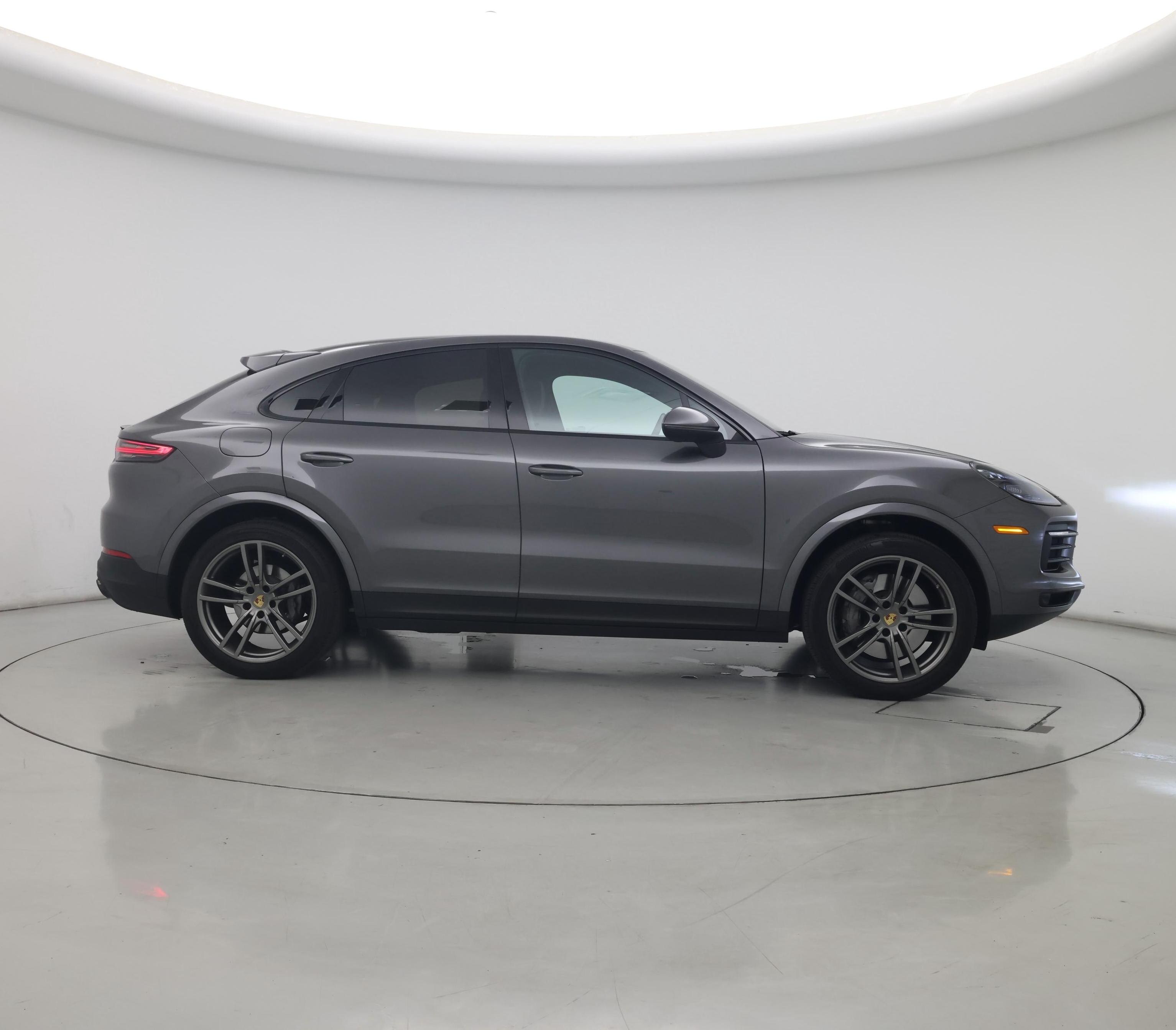 Thumbnail: 2023 Porsche Cayenne - 7