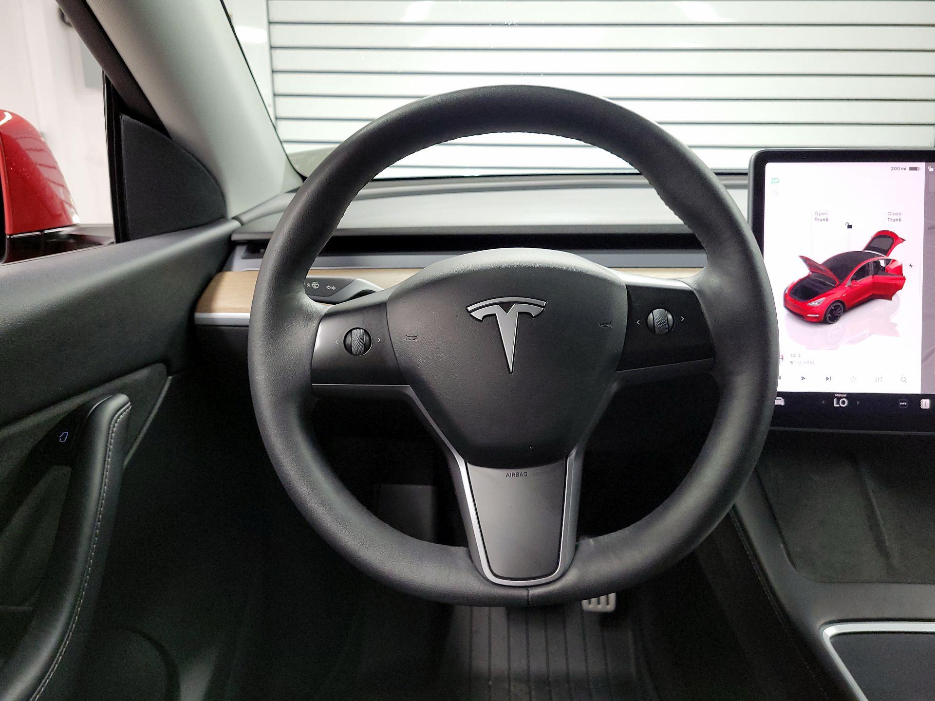 Thumbnail: 2022 Tesla Model Y - 10