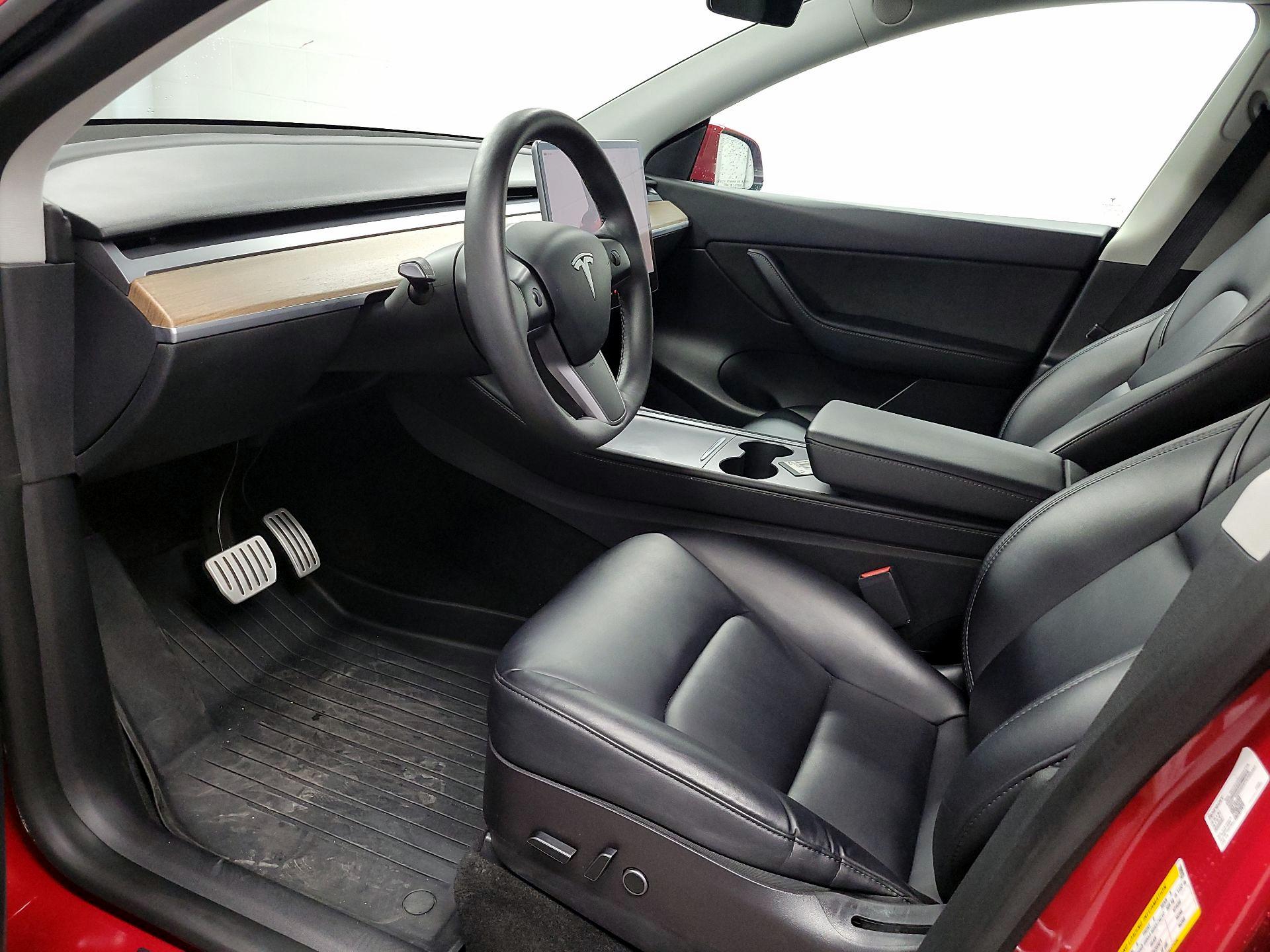 Thumbnail: 2022 Tesla Model Y - 11