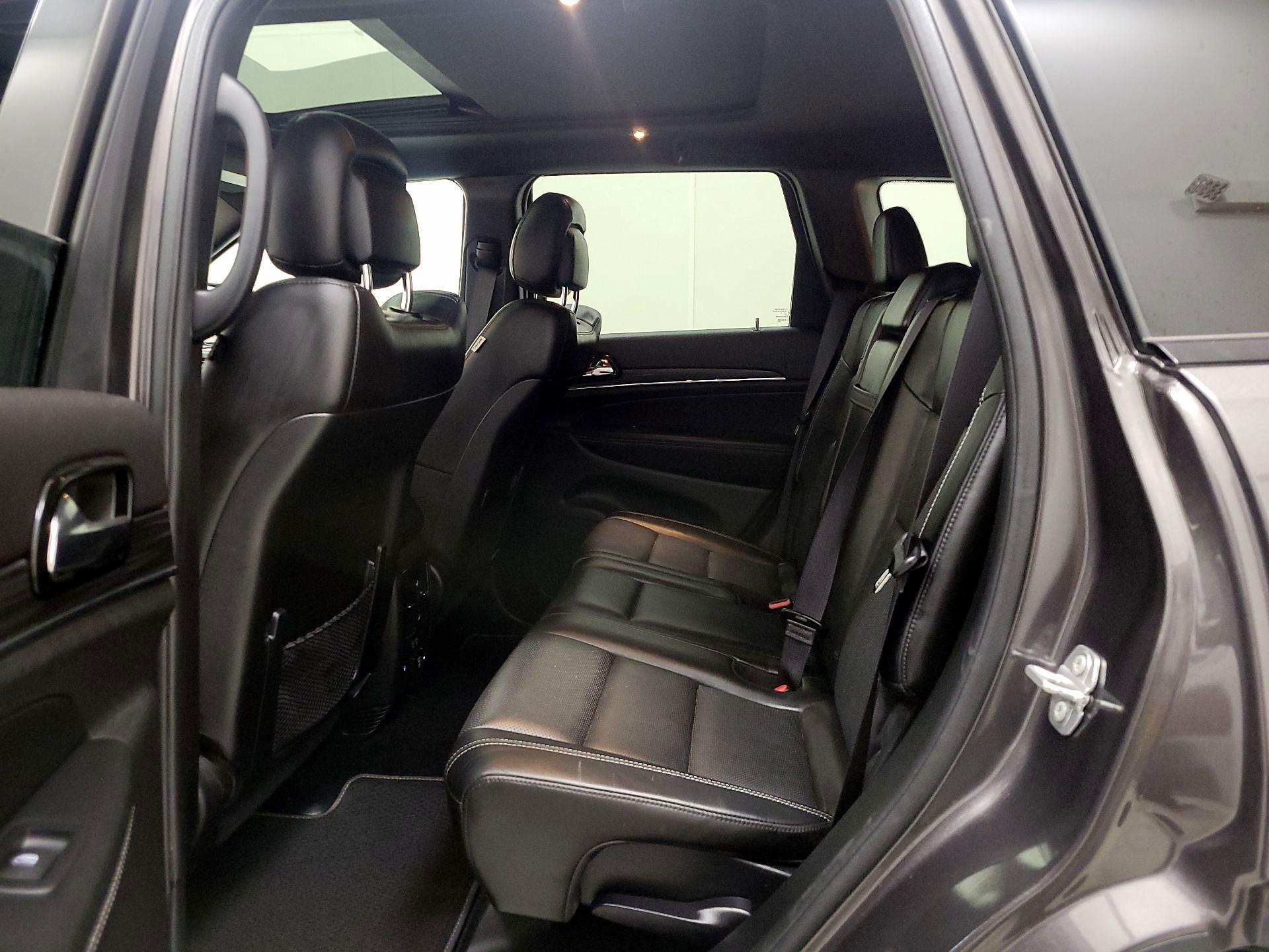 Thumbnail: 2021 Jeep Grand Cherokee - 20