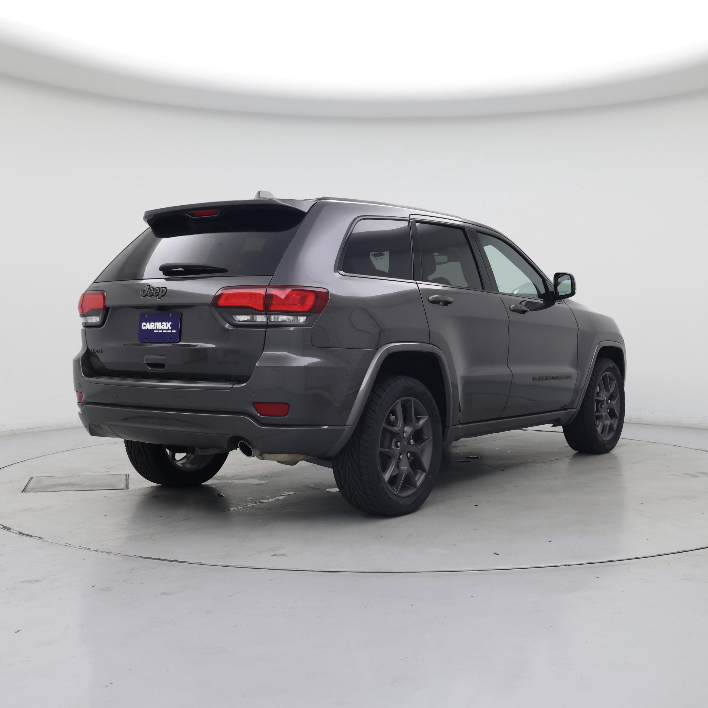 Thumbnail: 2021 Jeep Grand Cherokee - 8