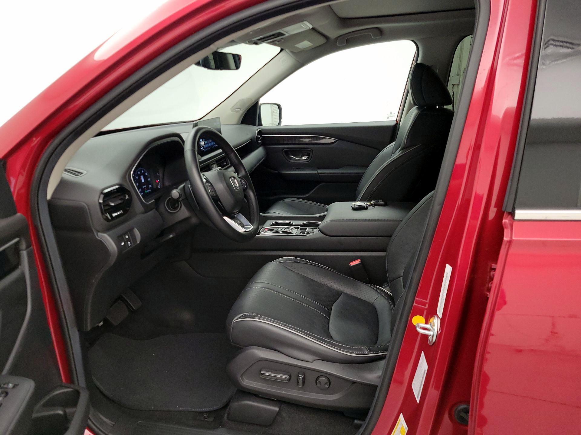 Thumbnail: 2025 Honda Pilot - 11