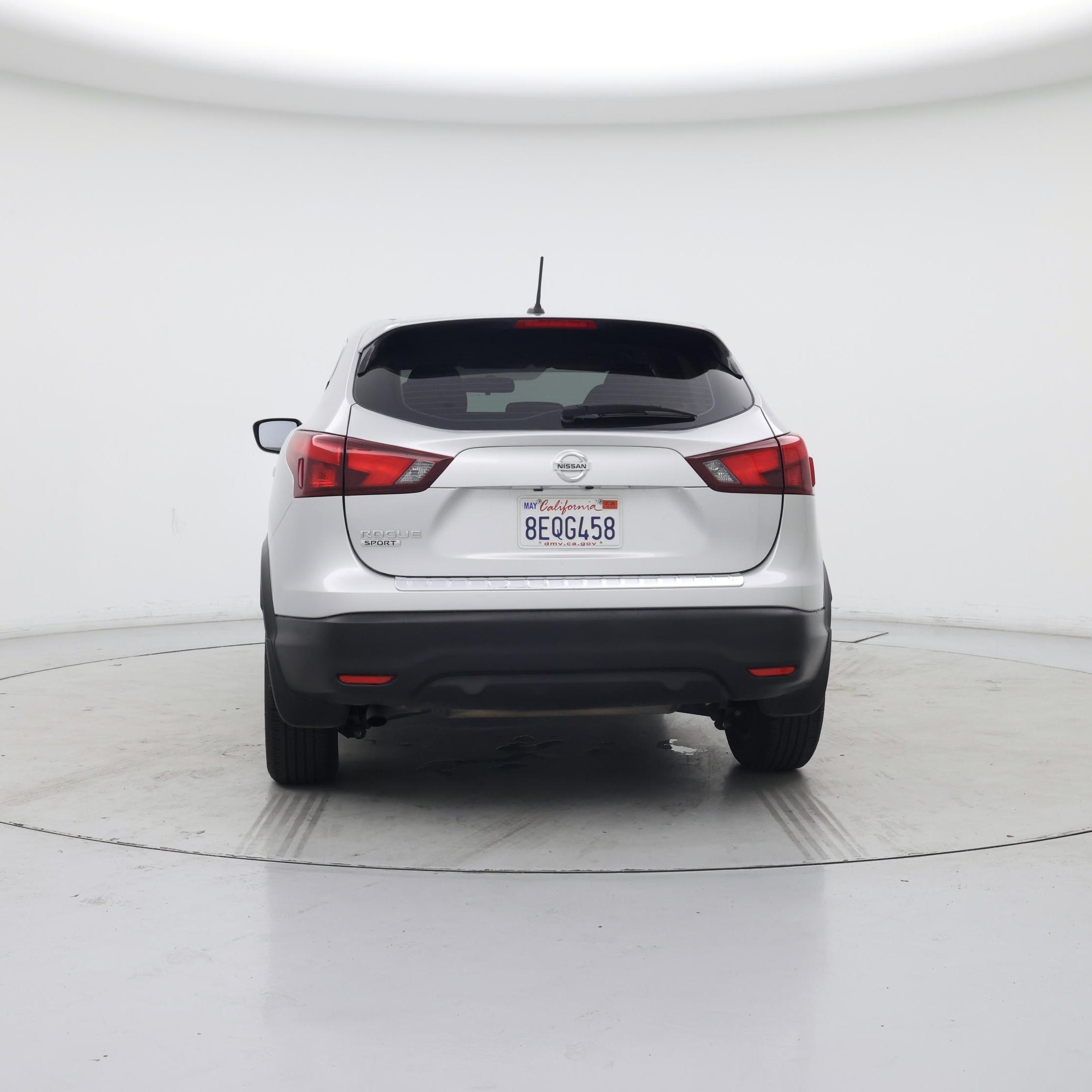 Thumbnail: 2017 Nissan Rogue Sport - 6