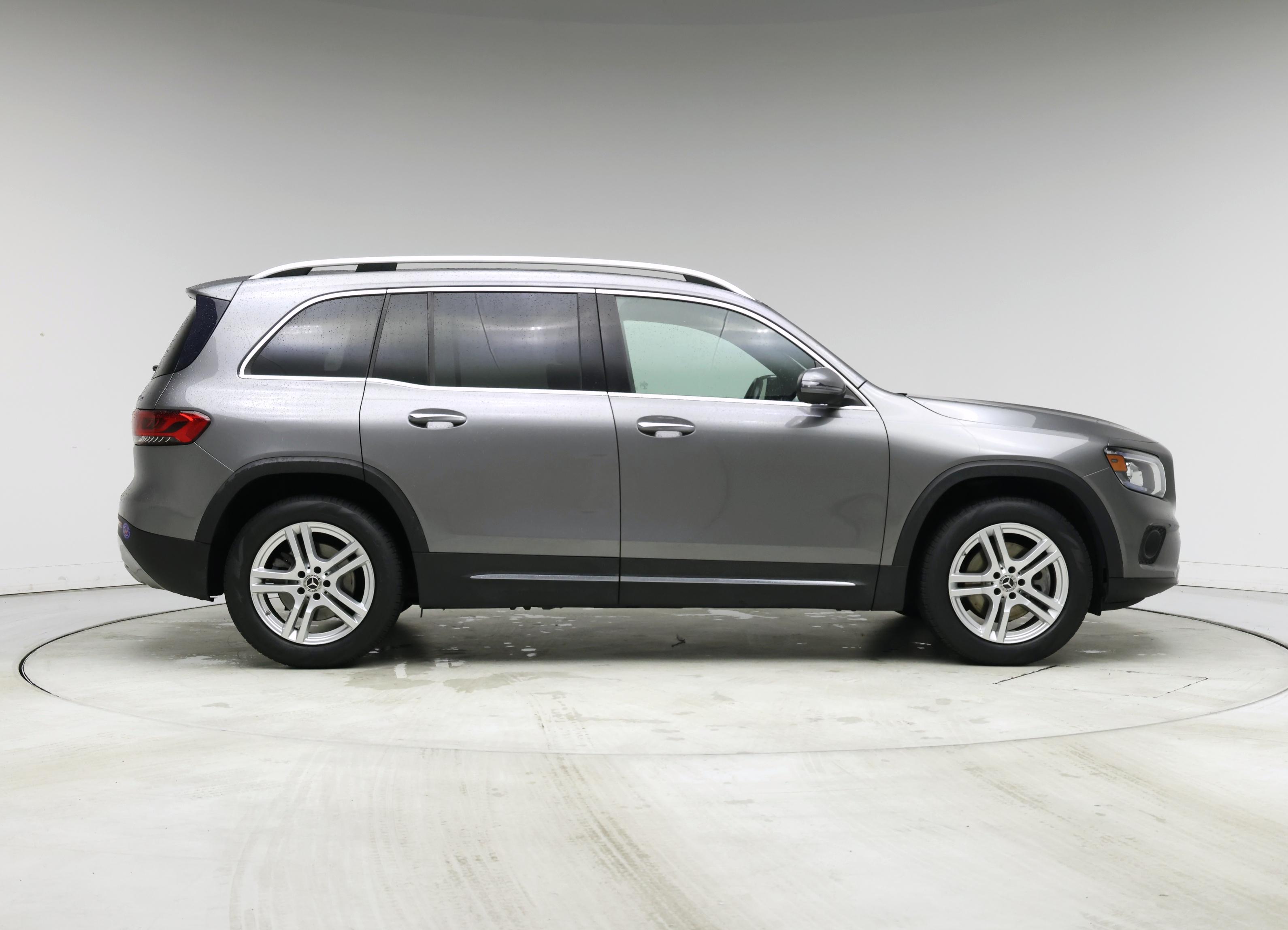Thumbnail: 2020 Mercedes-Benz GLB - 7