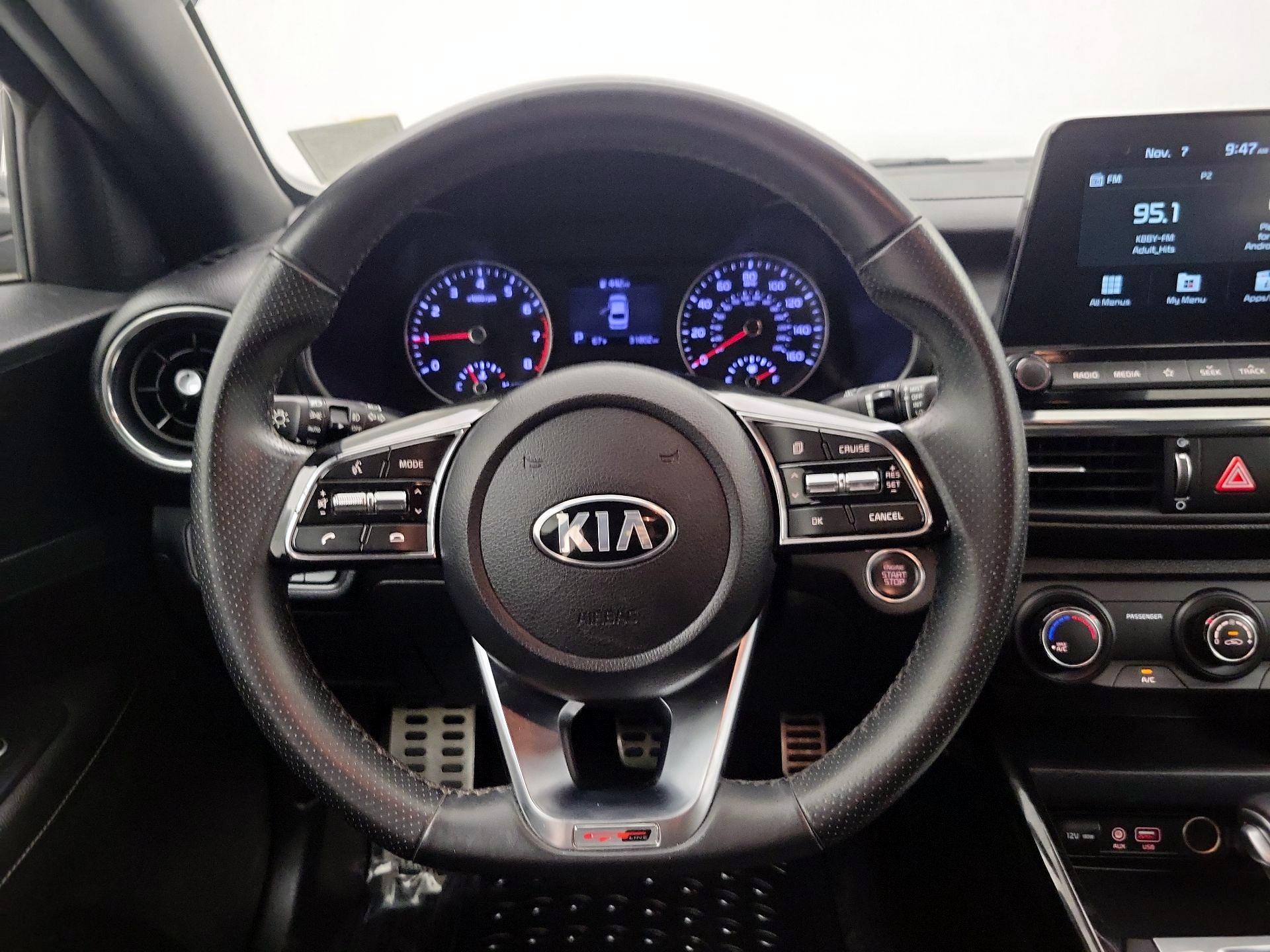 Thumbnail: 2021 Kia Forte - 10