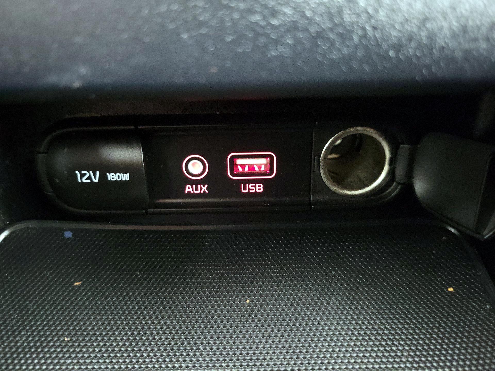 Thumbnail: 2021 Kia Forte - 18