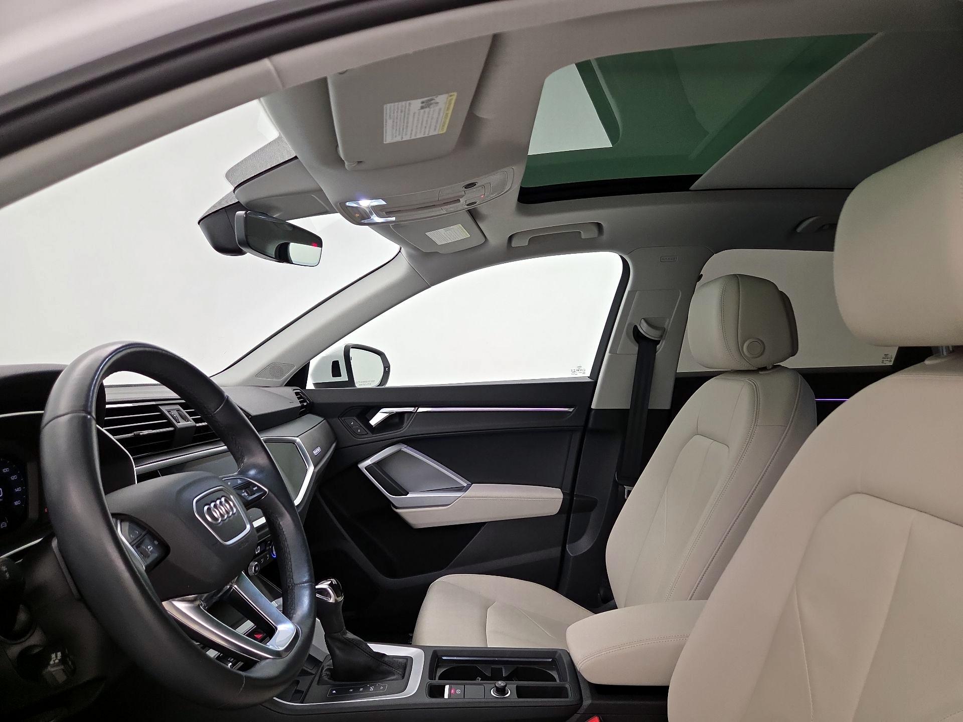 Thumbnail: 2021 Audi Q3 - 19