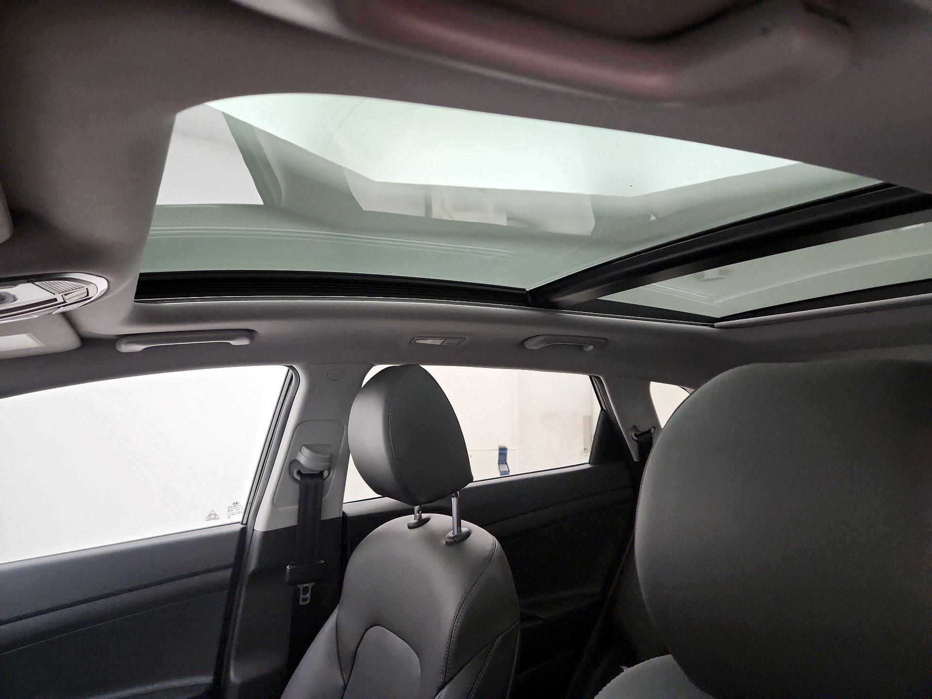 Thumbnail: 2020 Hyundai Tucson - 20
