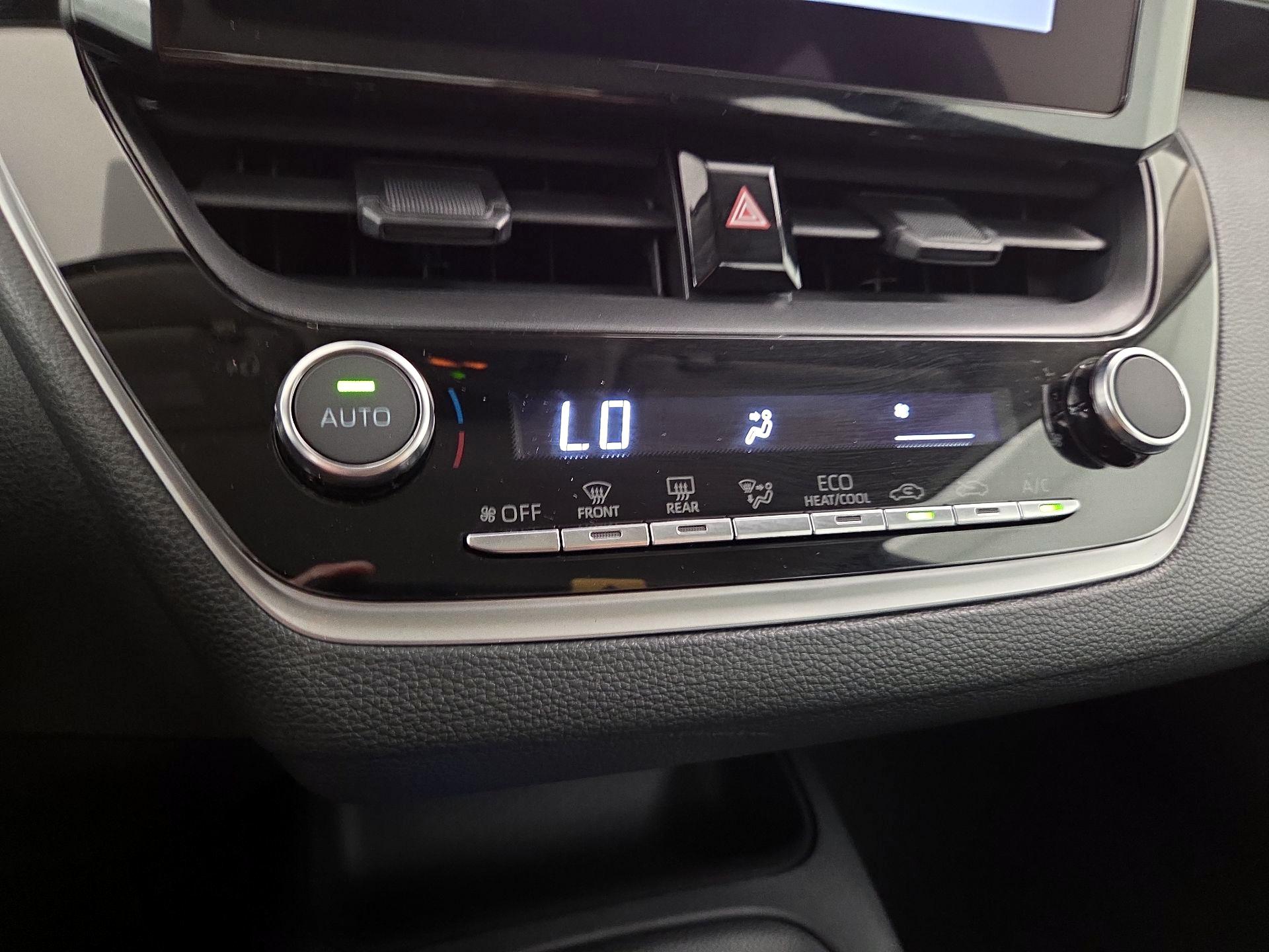 Thumbnail: 2025 Toyota Corolla - 16