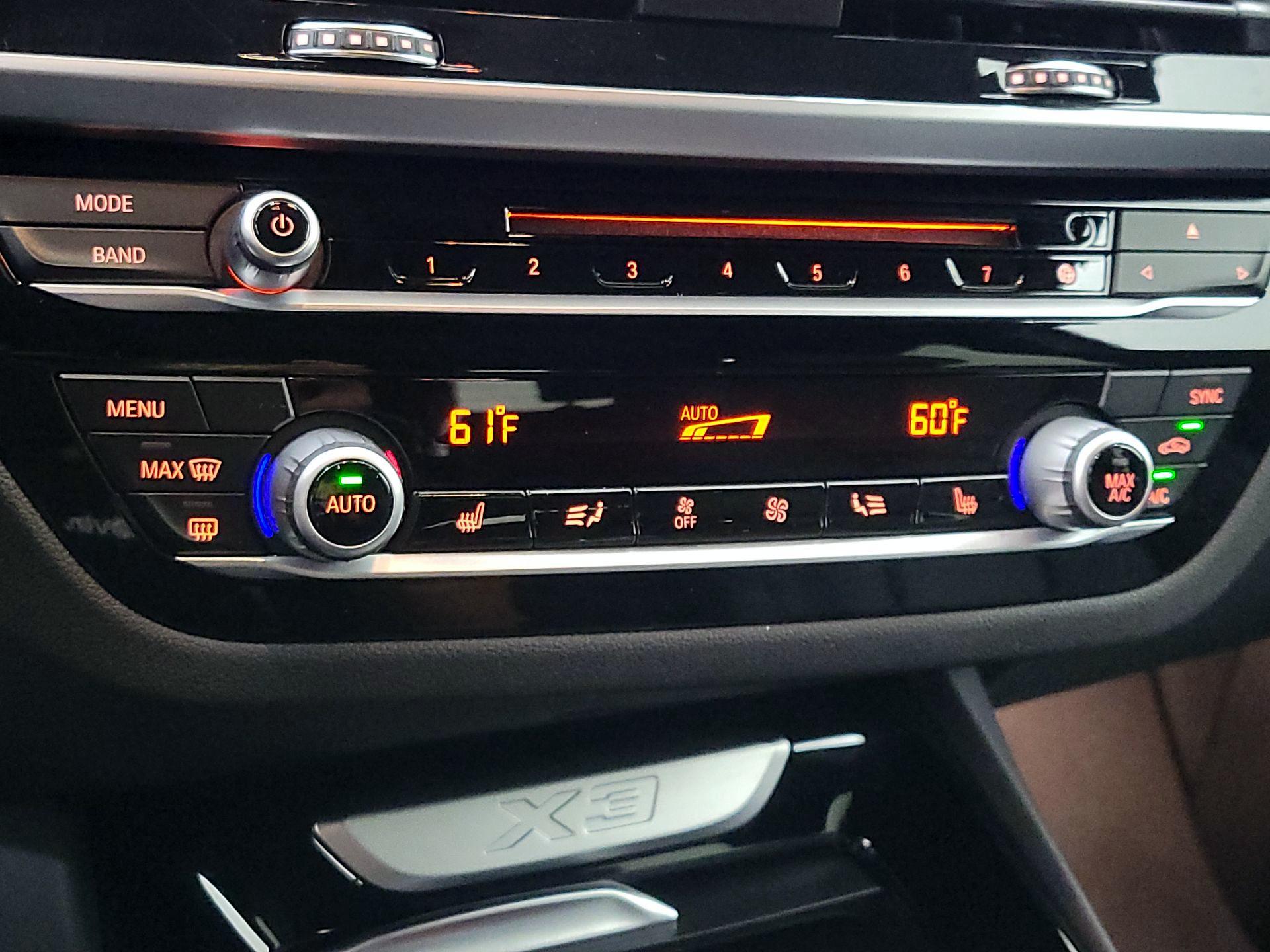 Thumbnail: 2019 BMW X3 - 17
